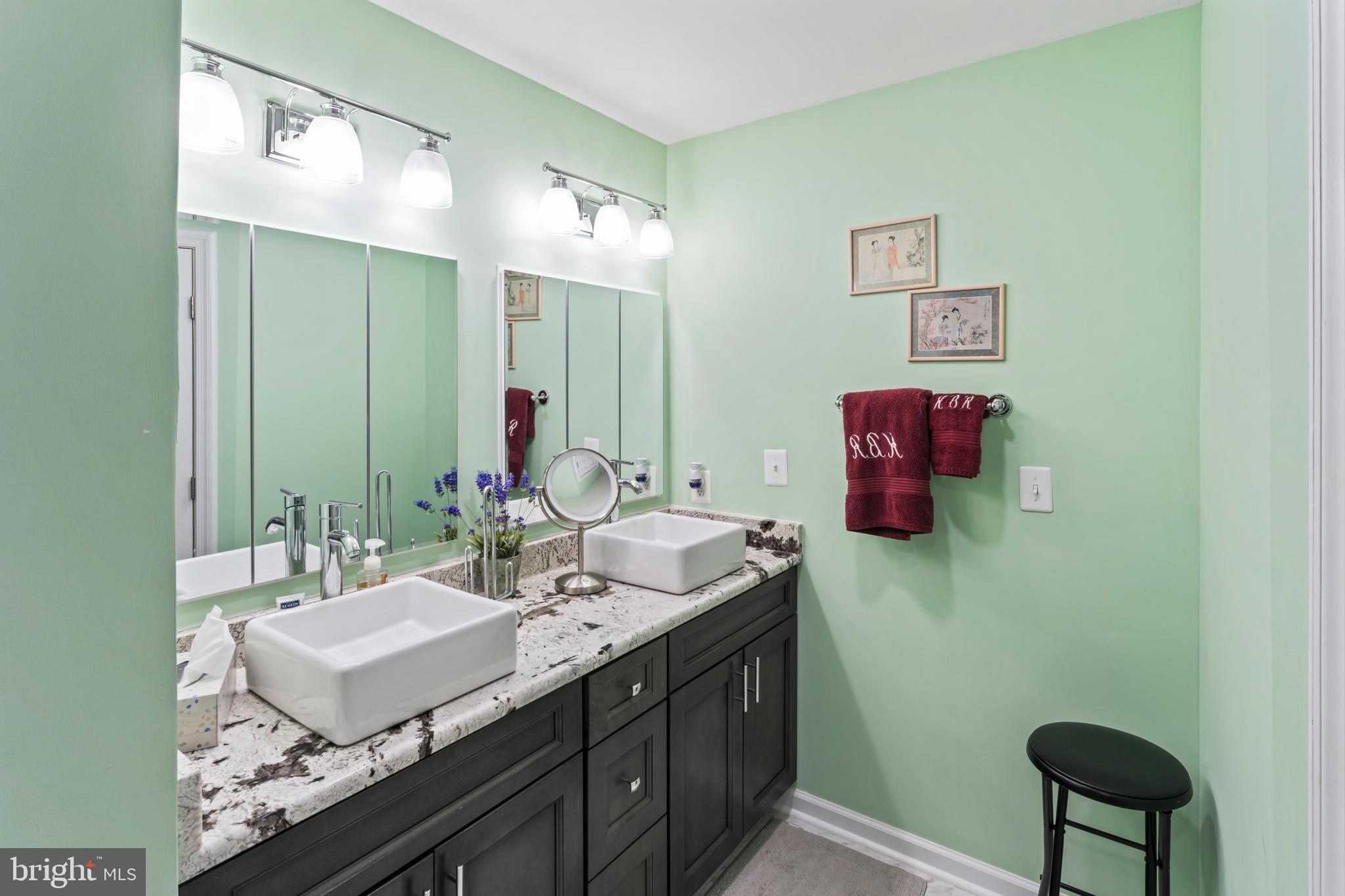 WINDSOR FOREST - Residential