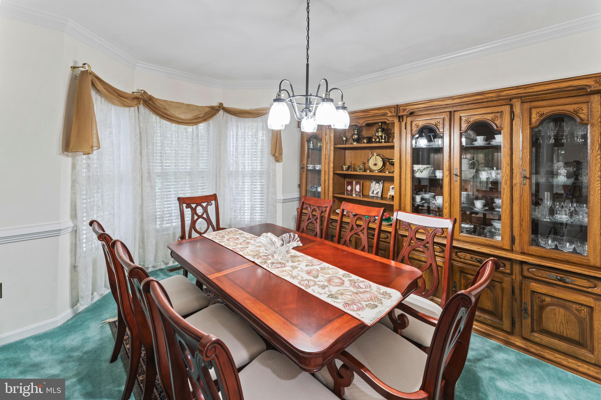 WINDSOR FOREST - Residential