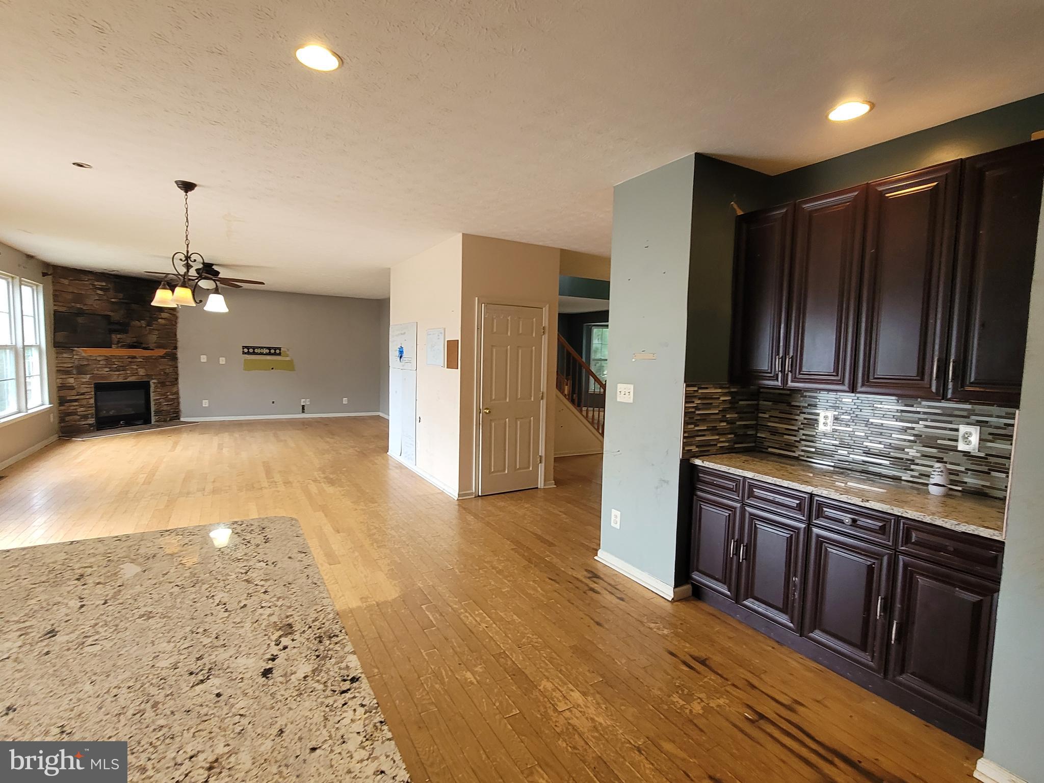 CLUB AT PATRIOTS GLEN - Residential