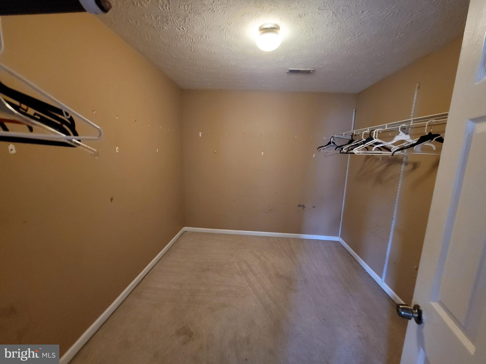 CLUB AT PATRIOTS GLEN - Residential