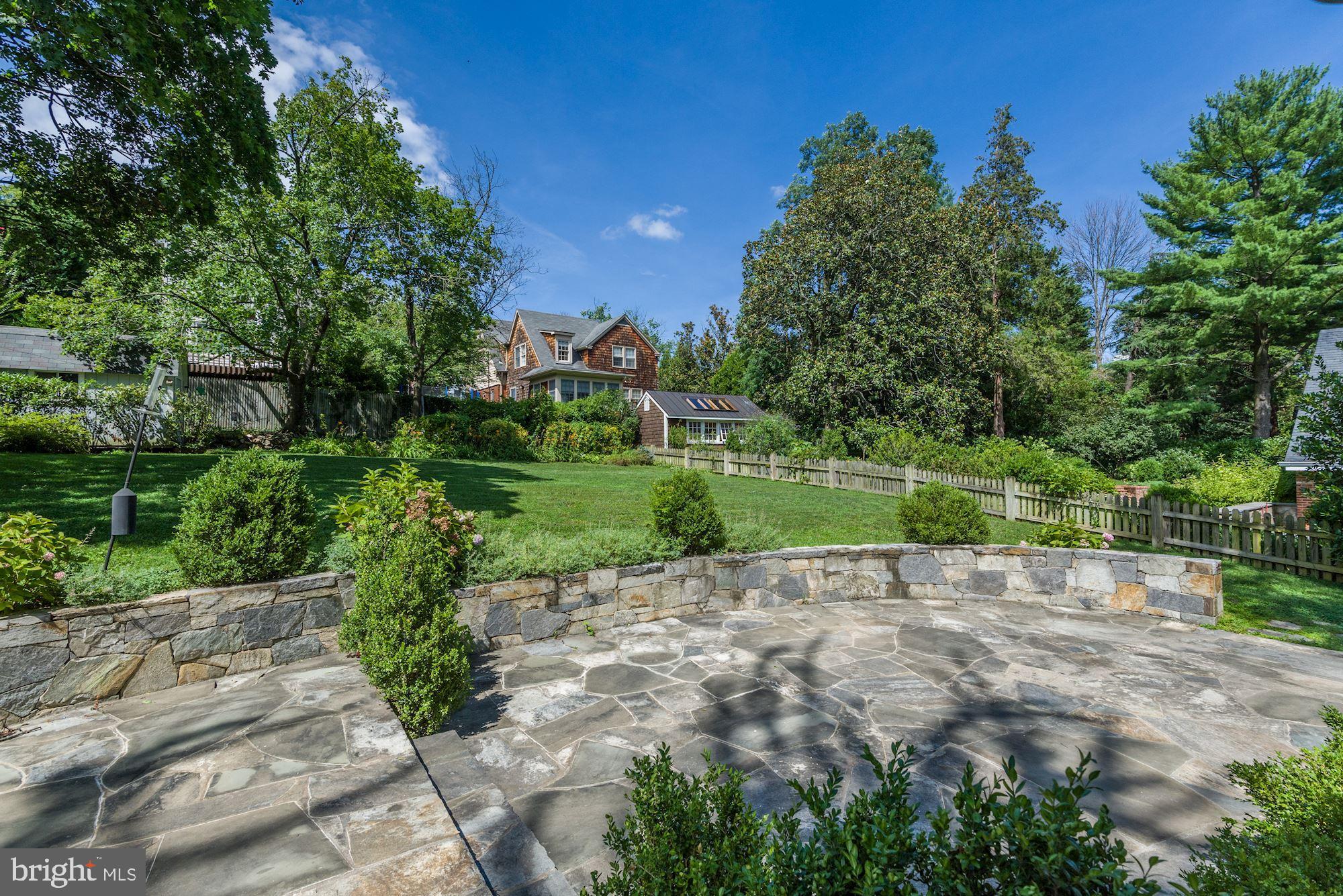 DRUMMOND - Residential Lease