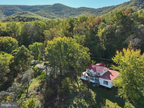 228 BLACK BEAR LANE STANLEY VA 22851