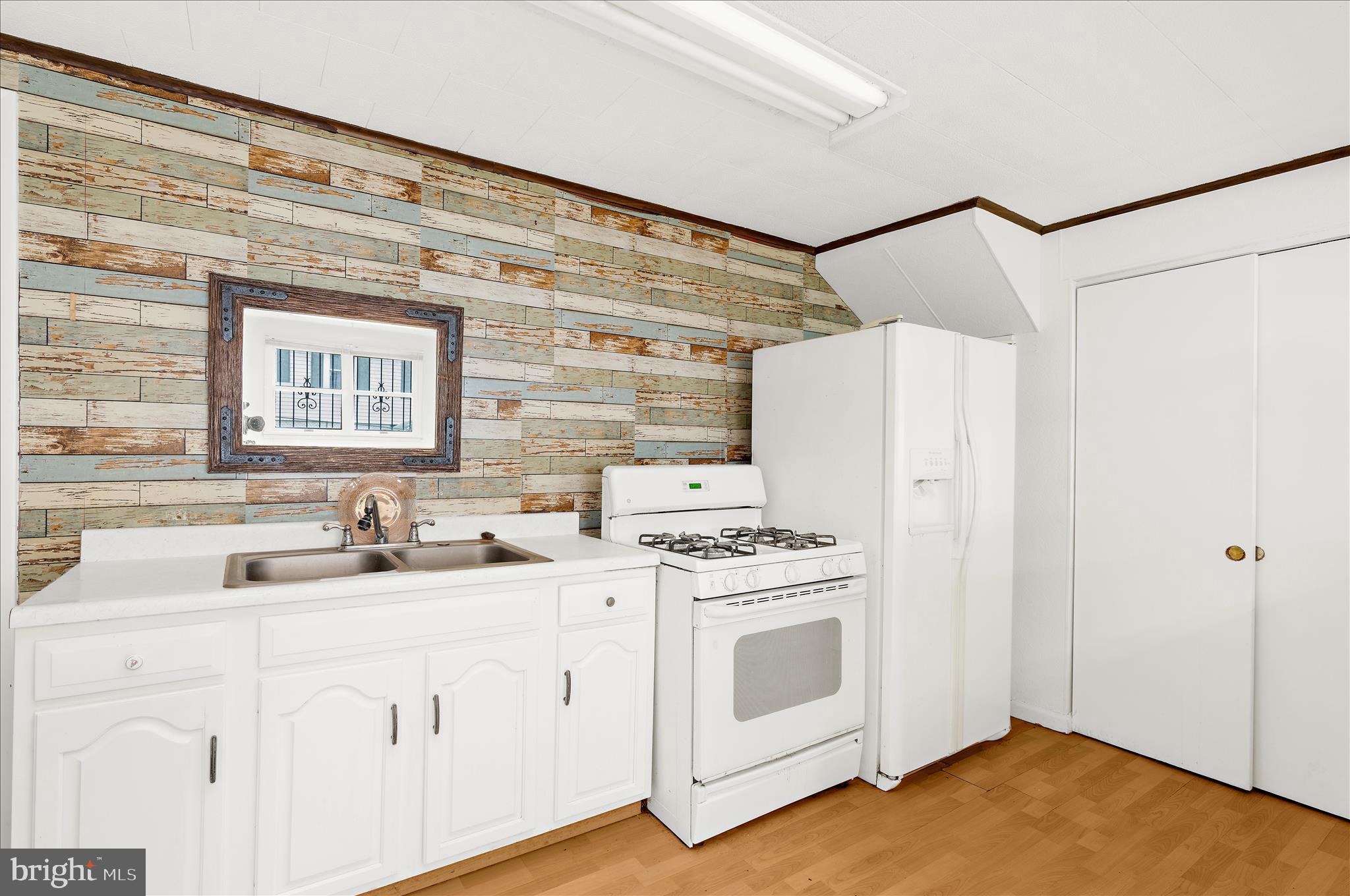 BROOKLYN PARK - Residential Income