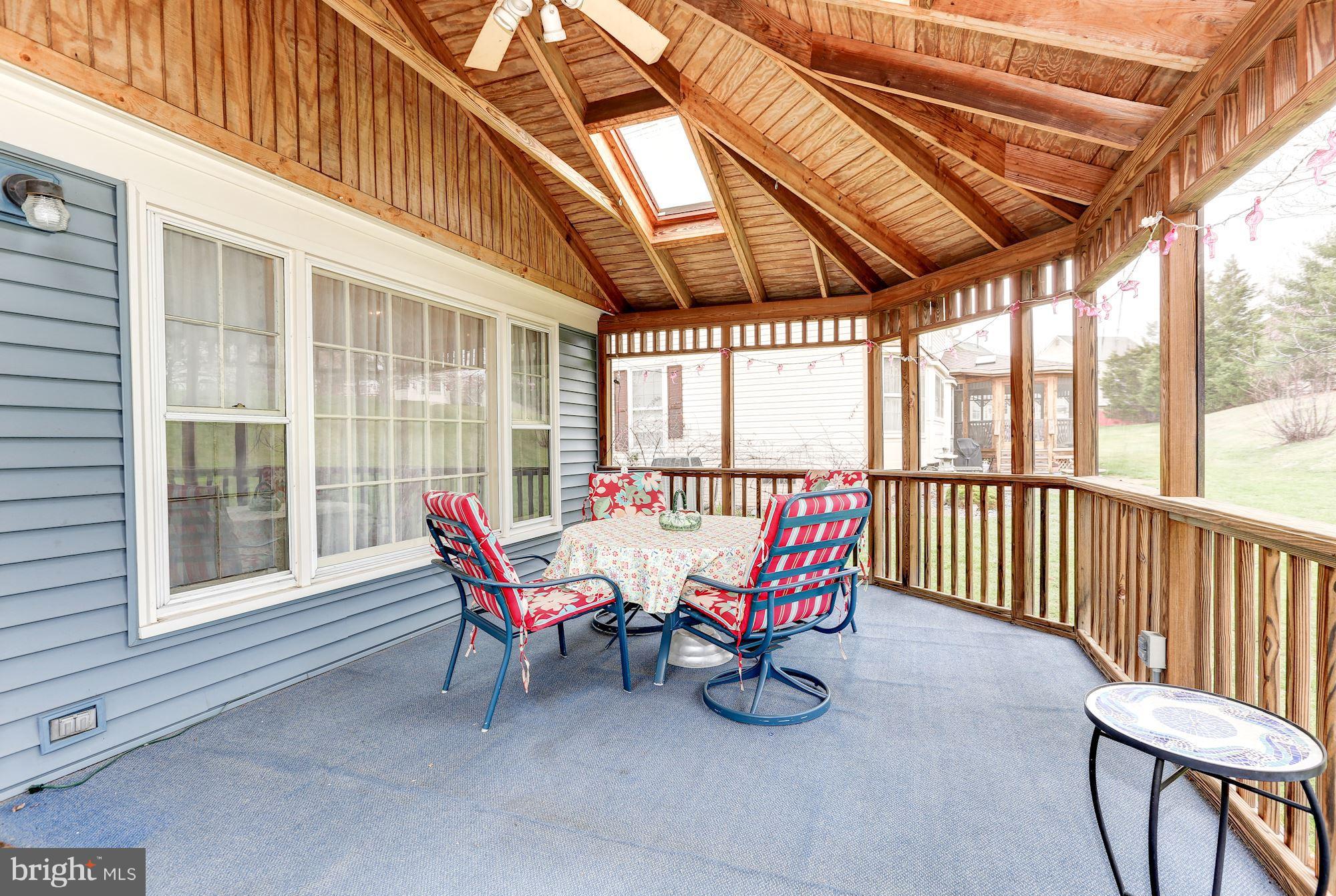 STONEBRIDGE - Residential