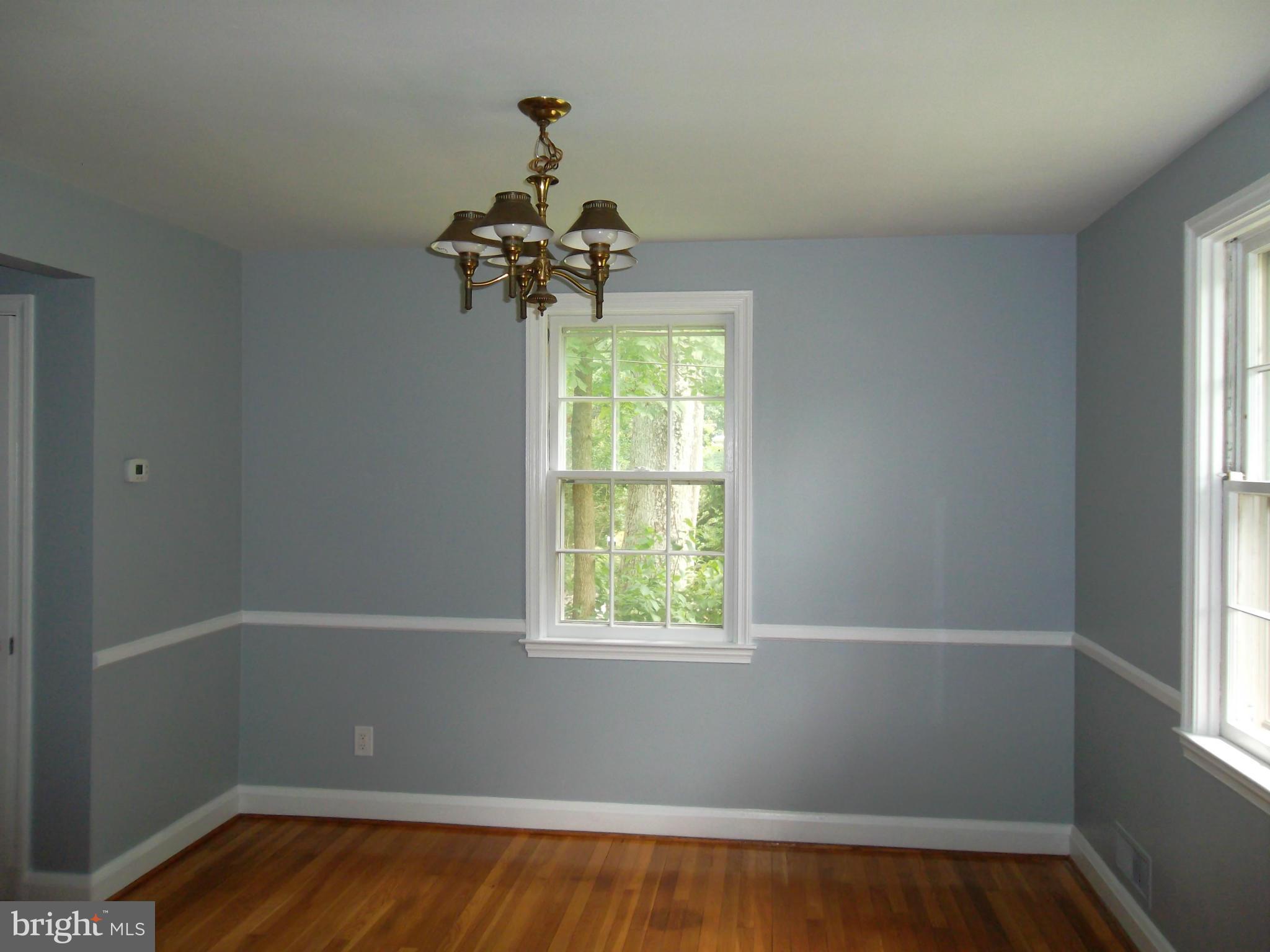 KNOLLBROOK - Residential Lease