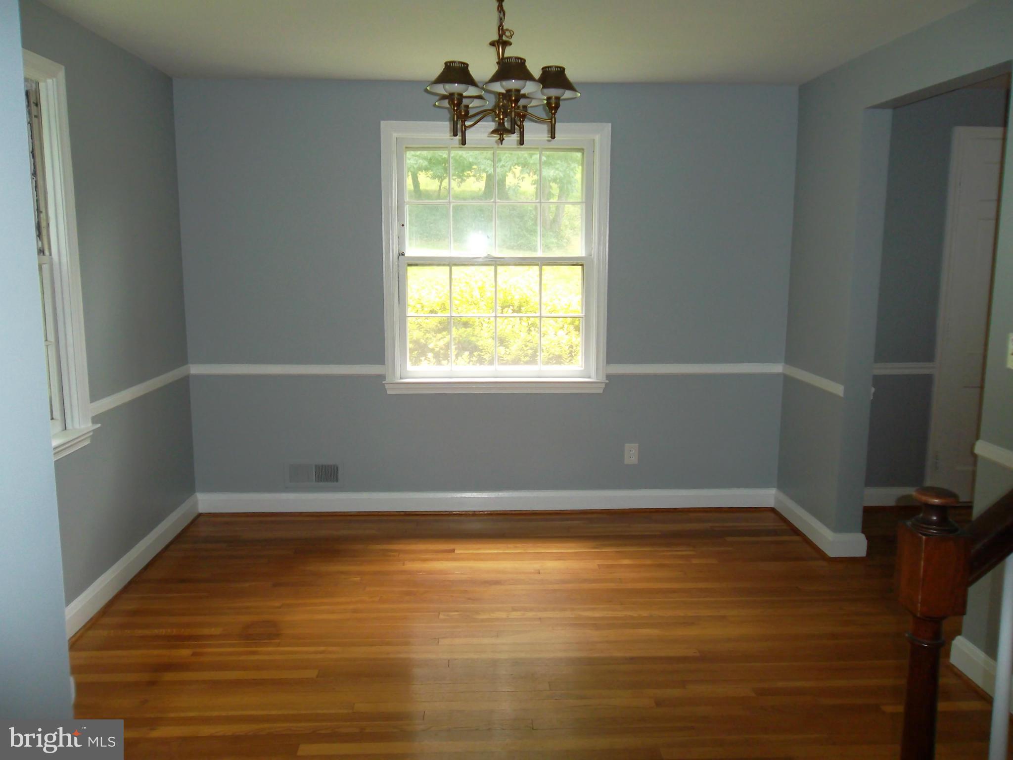 KNOLLBROOK - Residential Lease