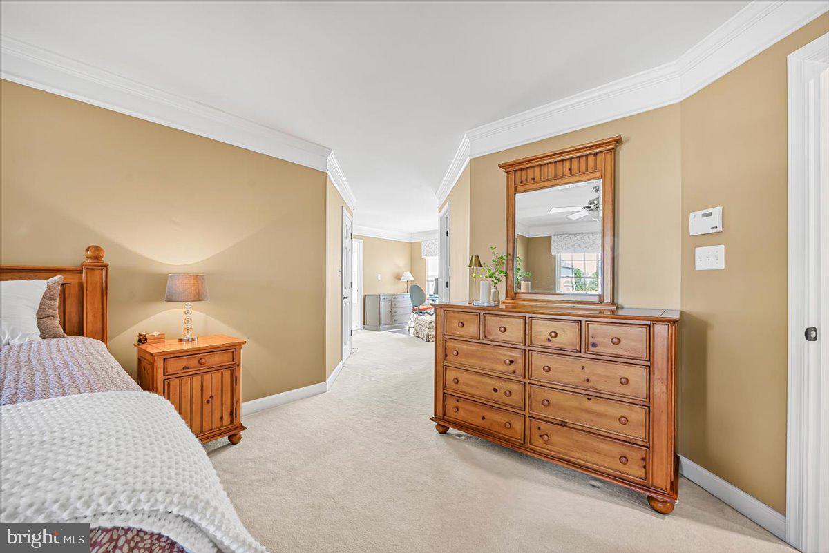 URBANA HIGHLANDS - Residential