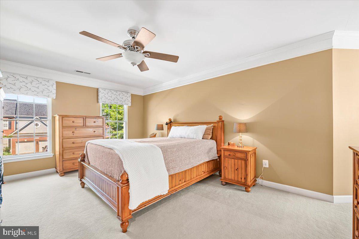 URBANA HIGHLANDS - Residential