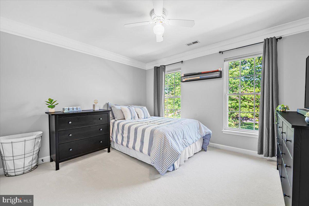 URBANA HIGHLANDS - Residential