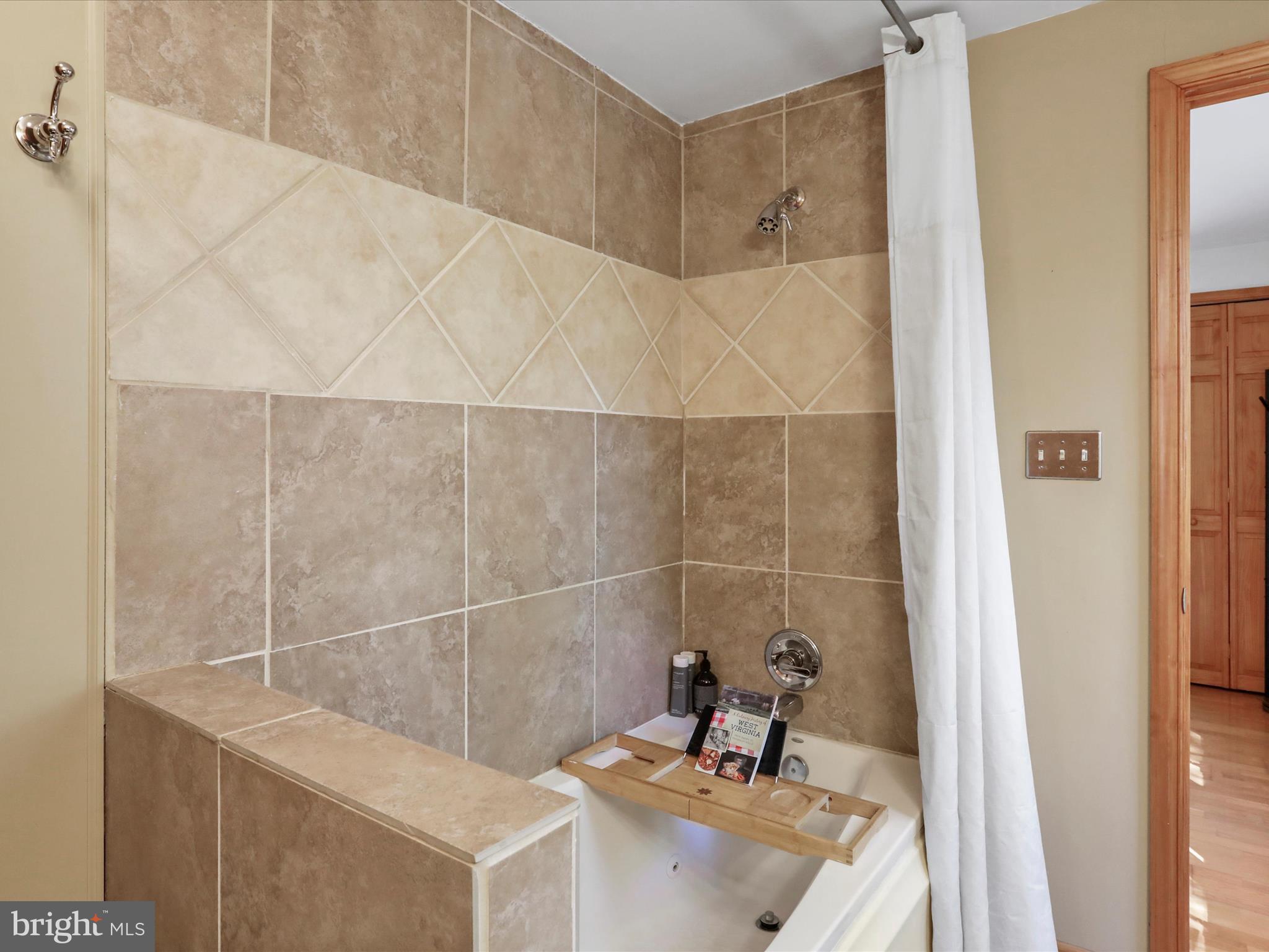 LOST RIVER VALLEY PROPERTY OWNERS ASSOCIATION - Residential