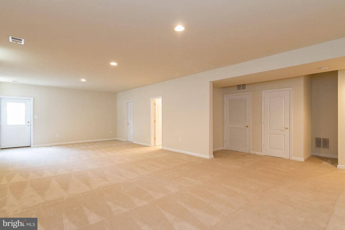 HAYMARKET STATION - Residential