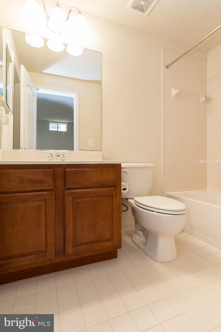 HAYMARKET STATION - Residential