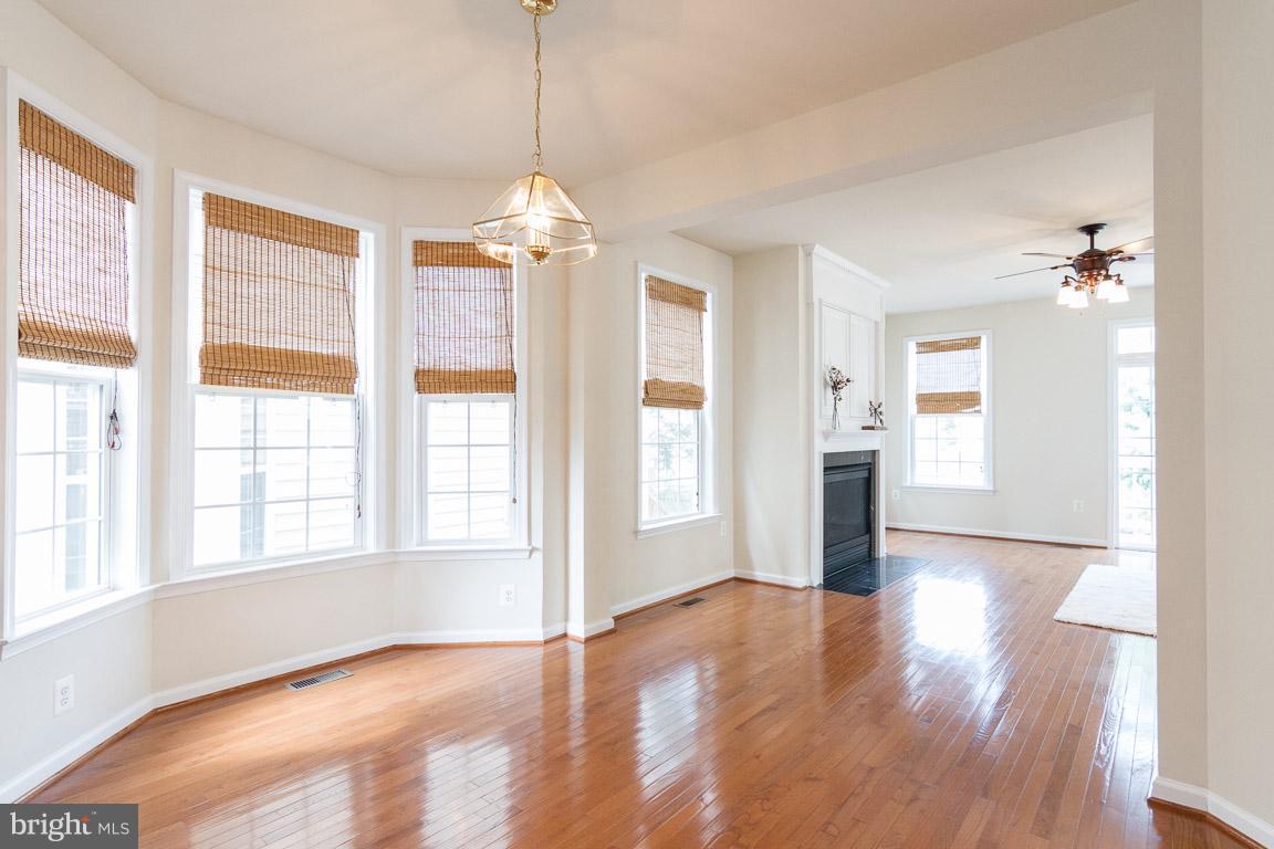 HAYMARKET STATION - Residential