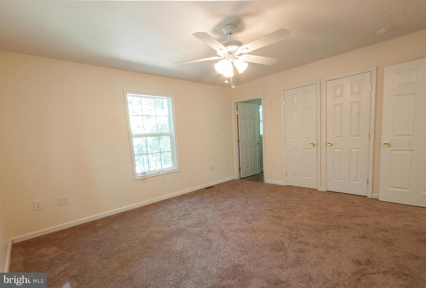 DEER SPRING WOODS - Residential