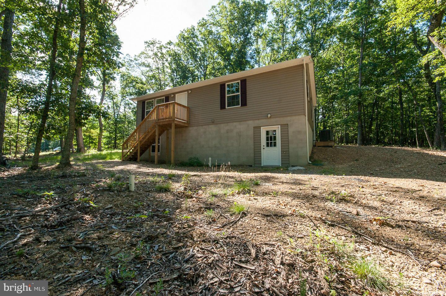 DEER SPRING WOODS - Residential