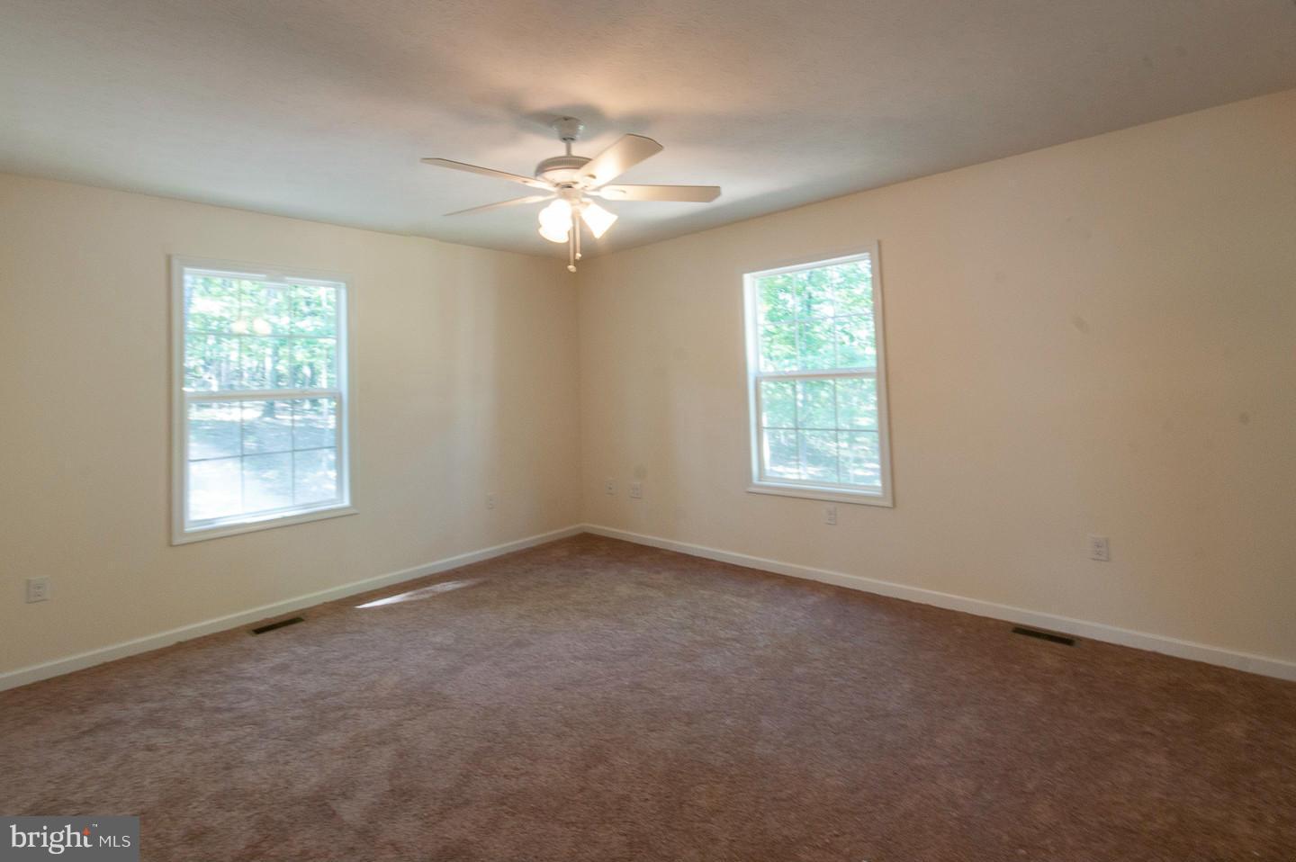 DEER SPRING WOODS - Residential