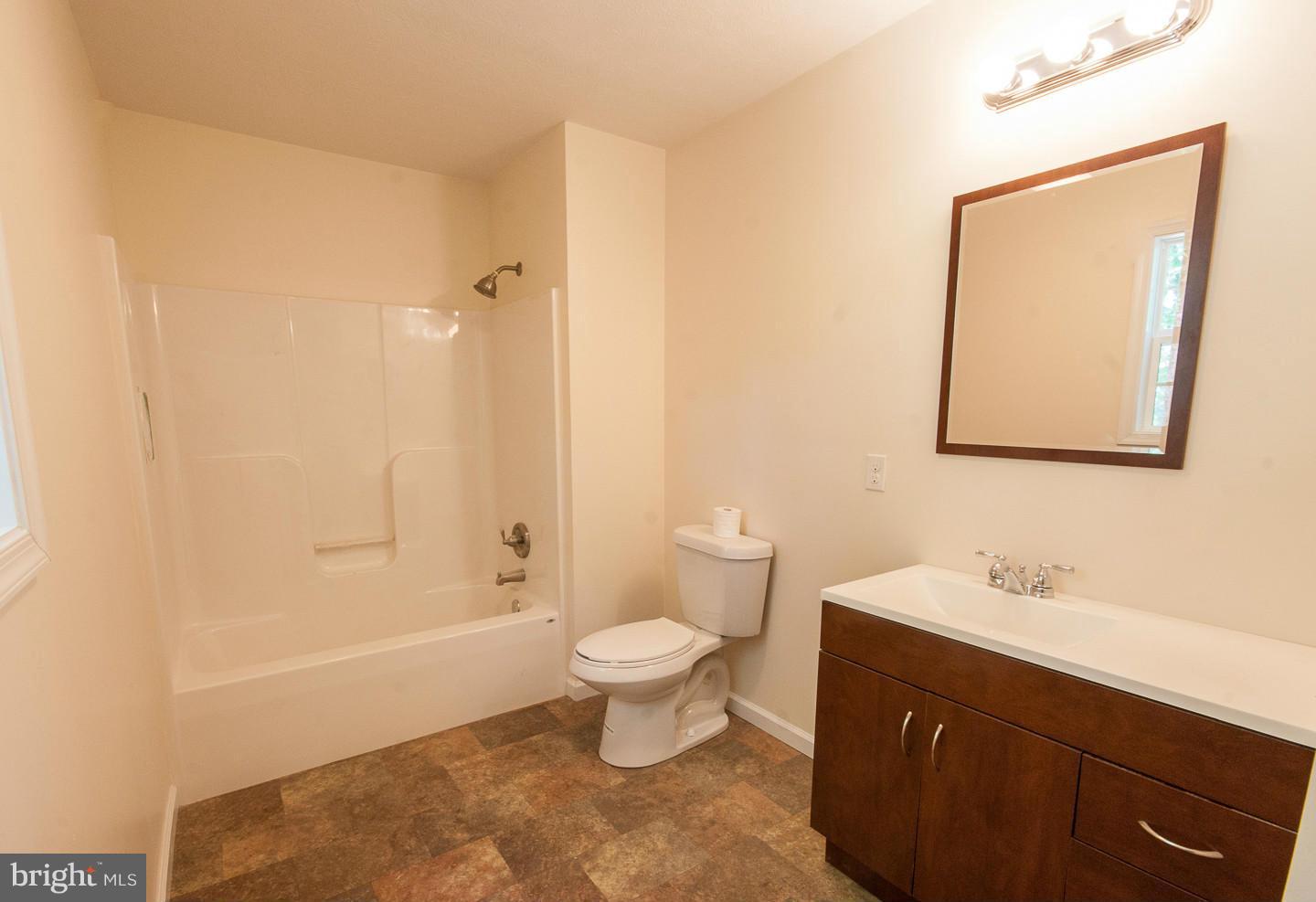 DEER SPRING WOODS - Residential