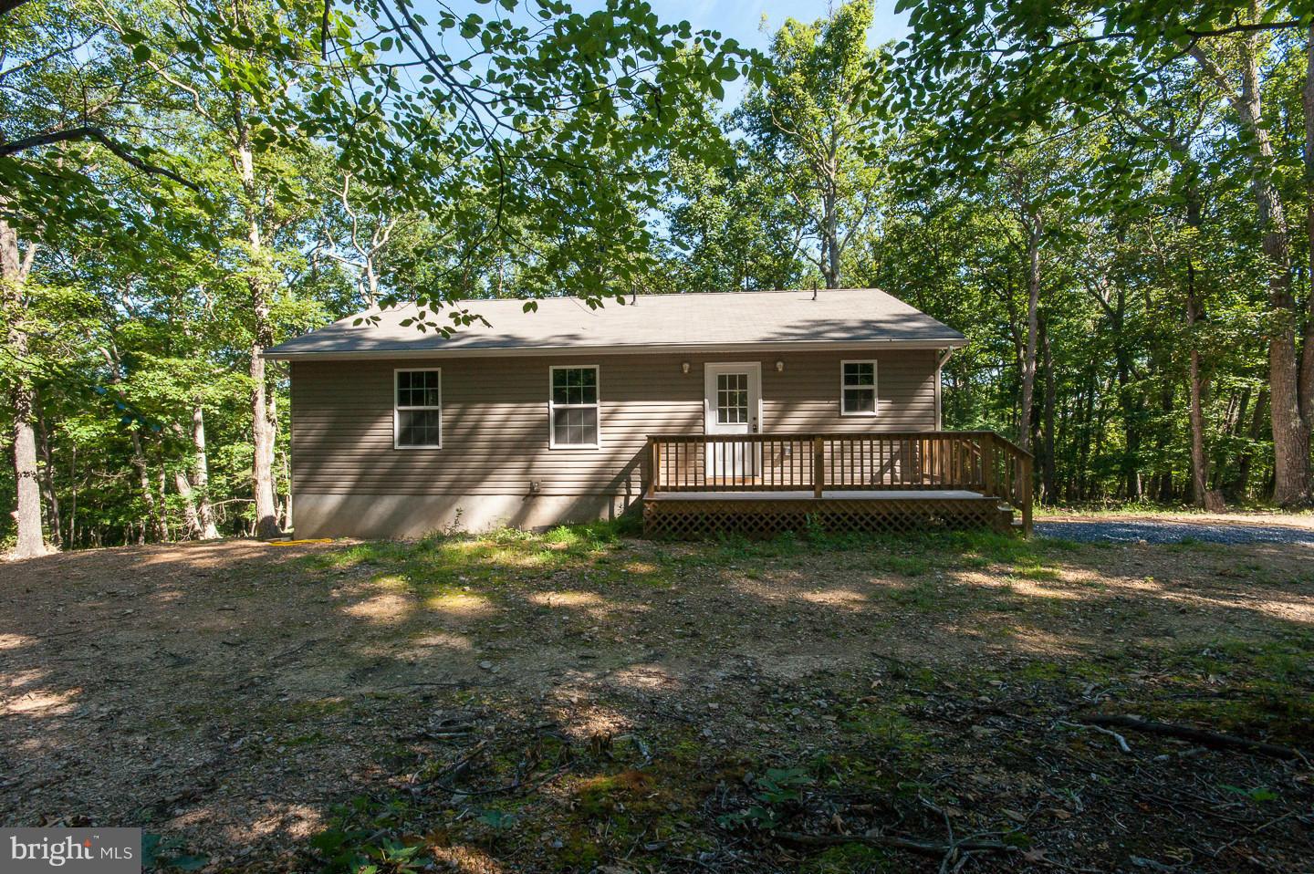 DEER SPRING WOODS - Residential