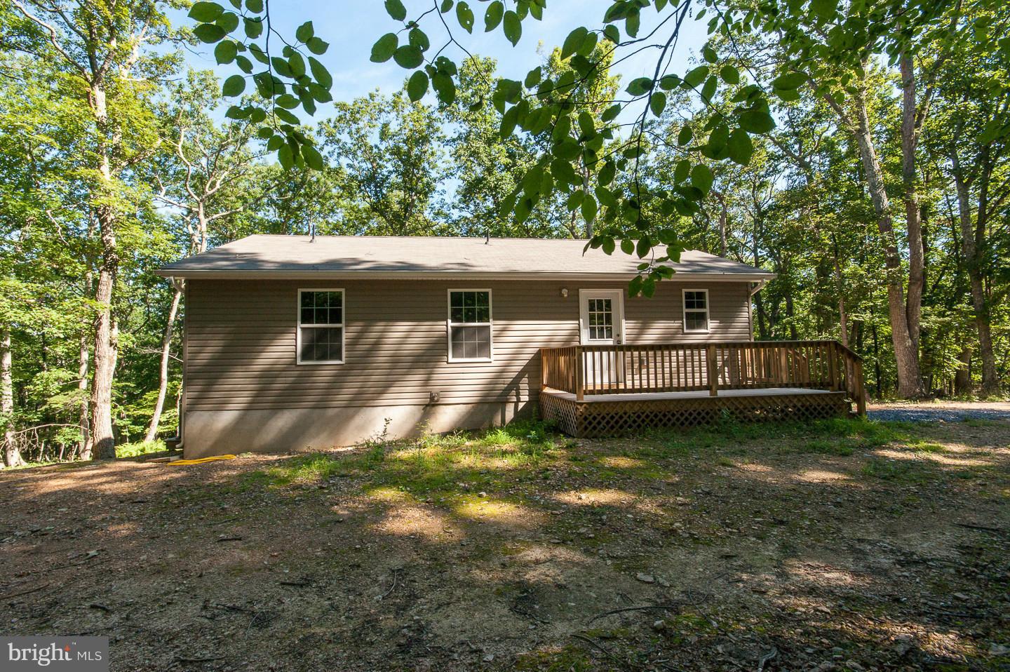 DEER SPRING WOODS - Residential