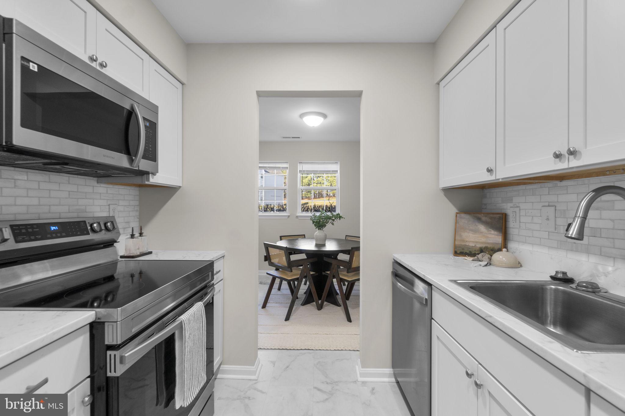 MONTGOMERY RUN - Residential