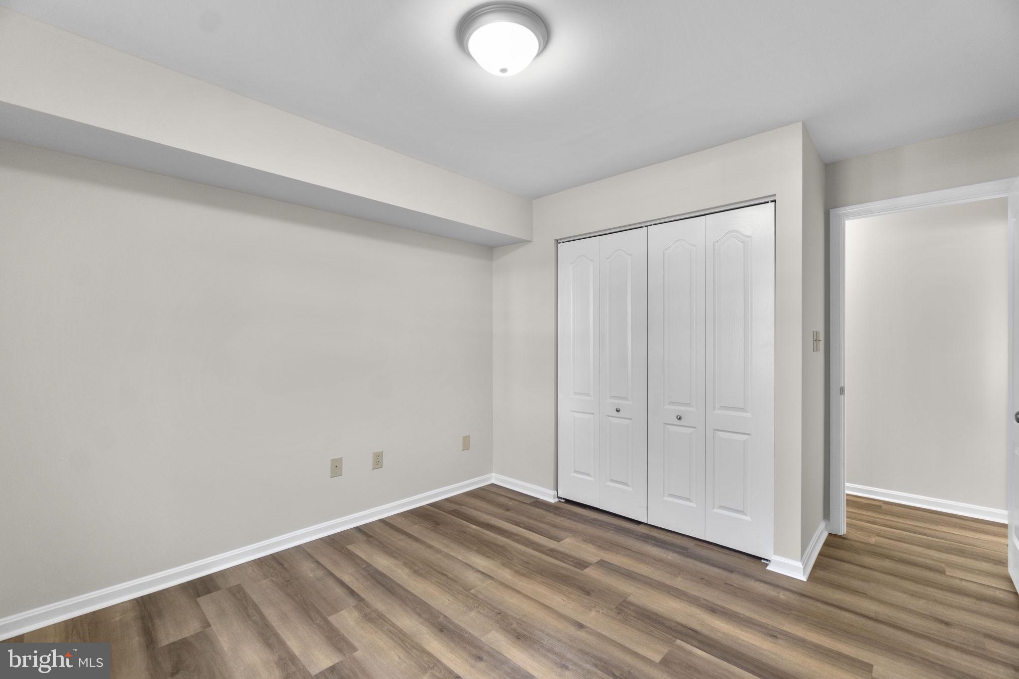 MONTGOMERY RUN - Residential