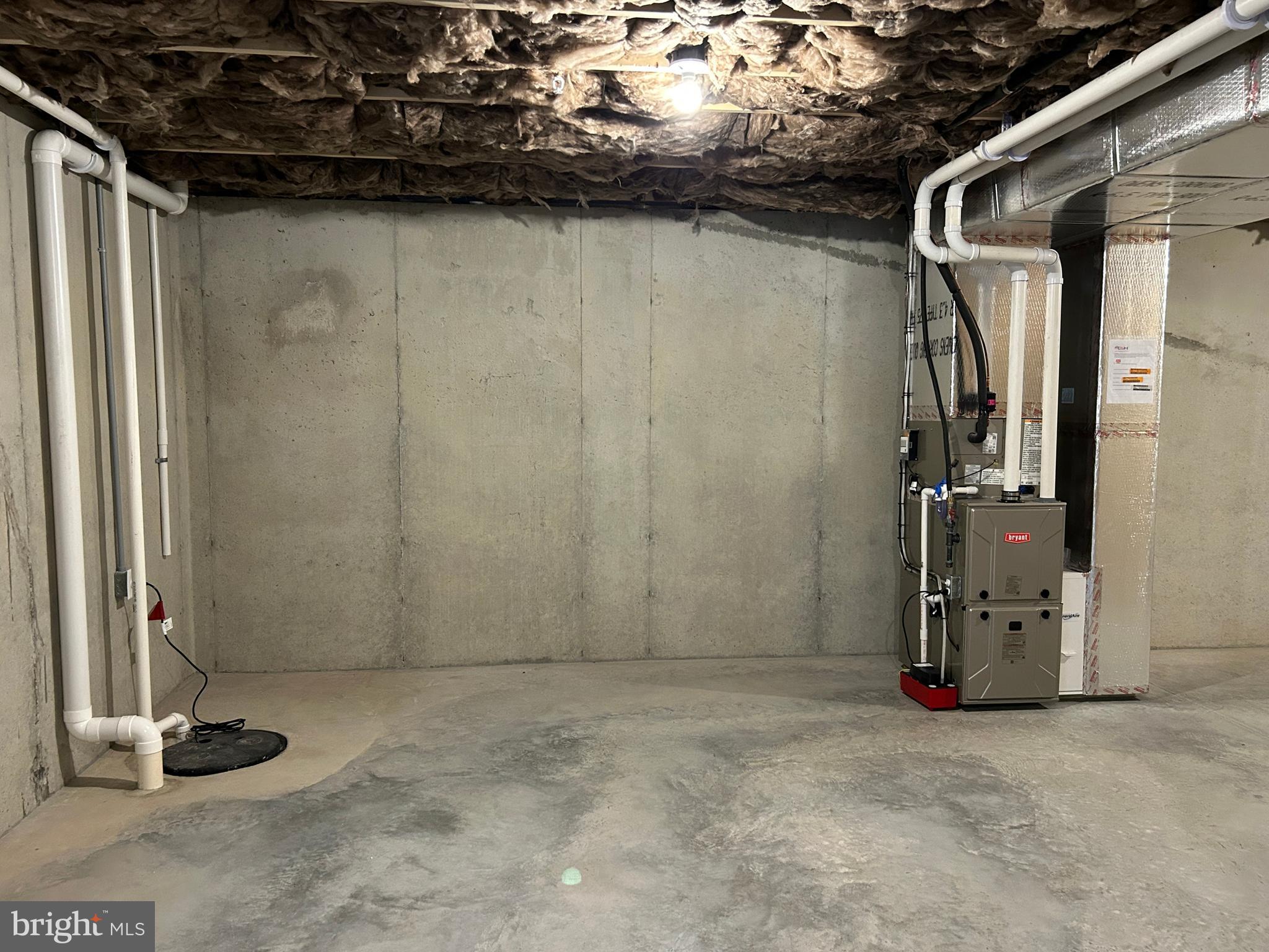 WOODLAND HILLS - Residential