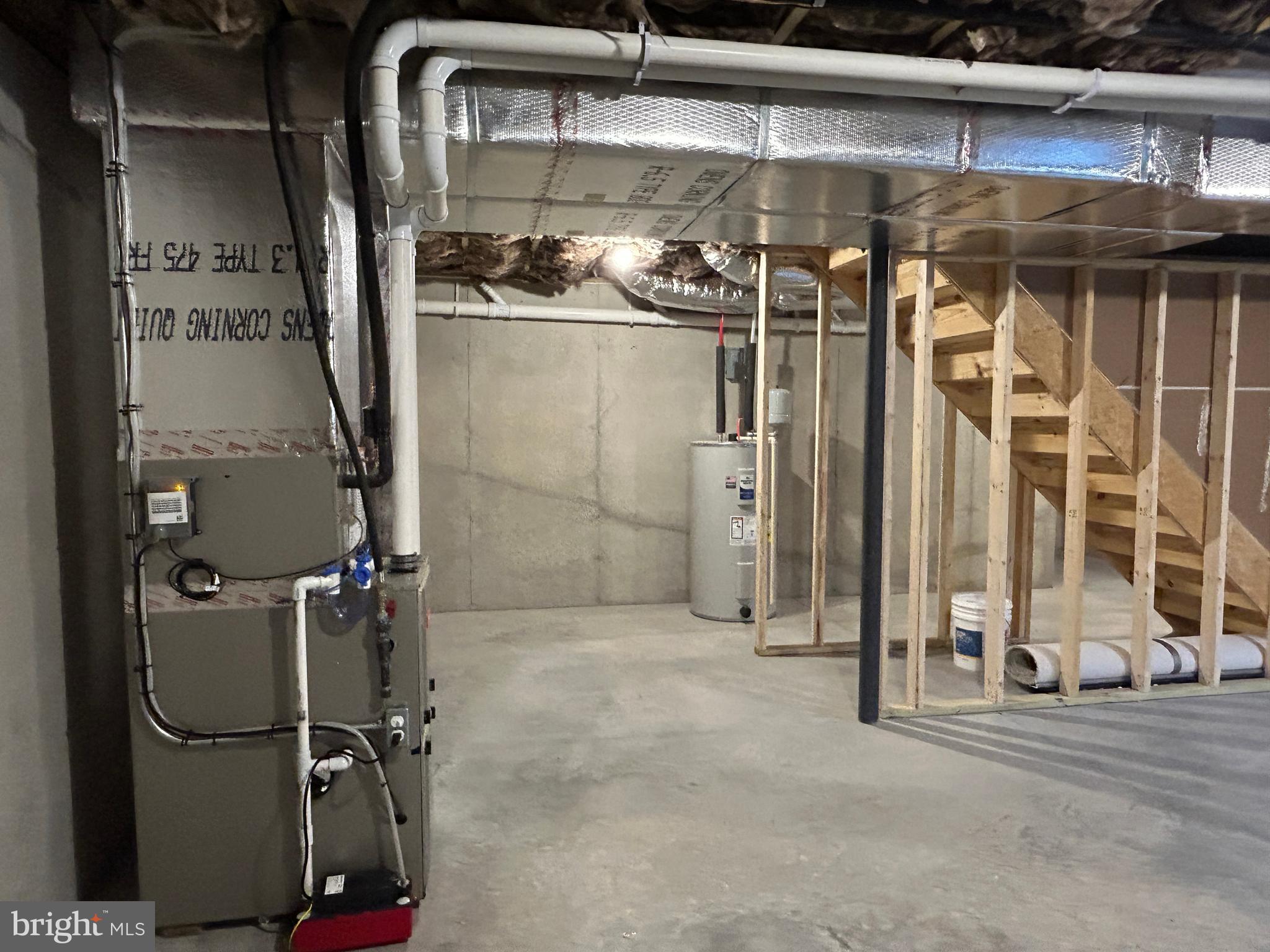 WOODLAND HILLS - Residential