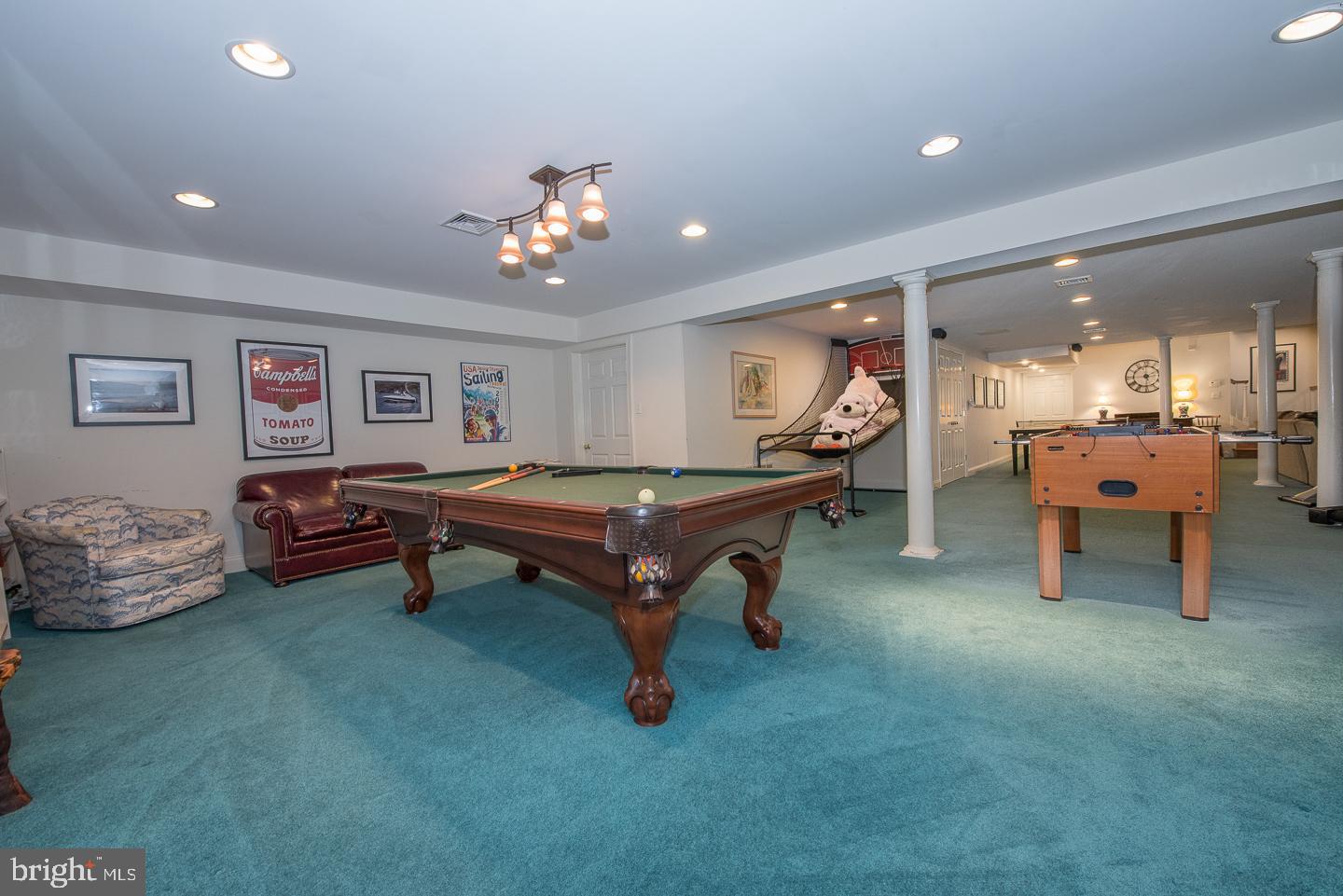 BROOKE FARM - Residential