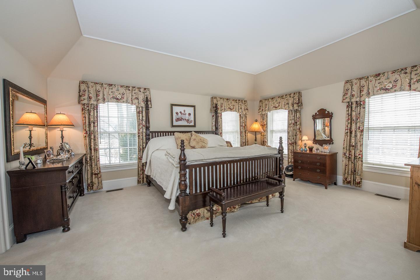 BROOKE FARM - Residential