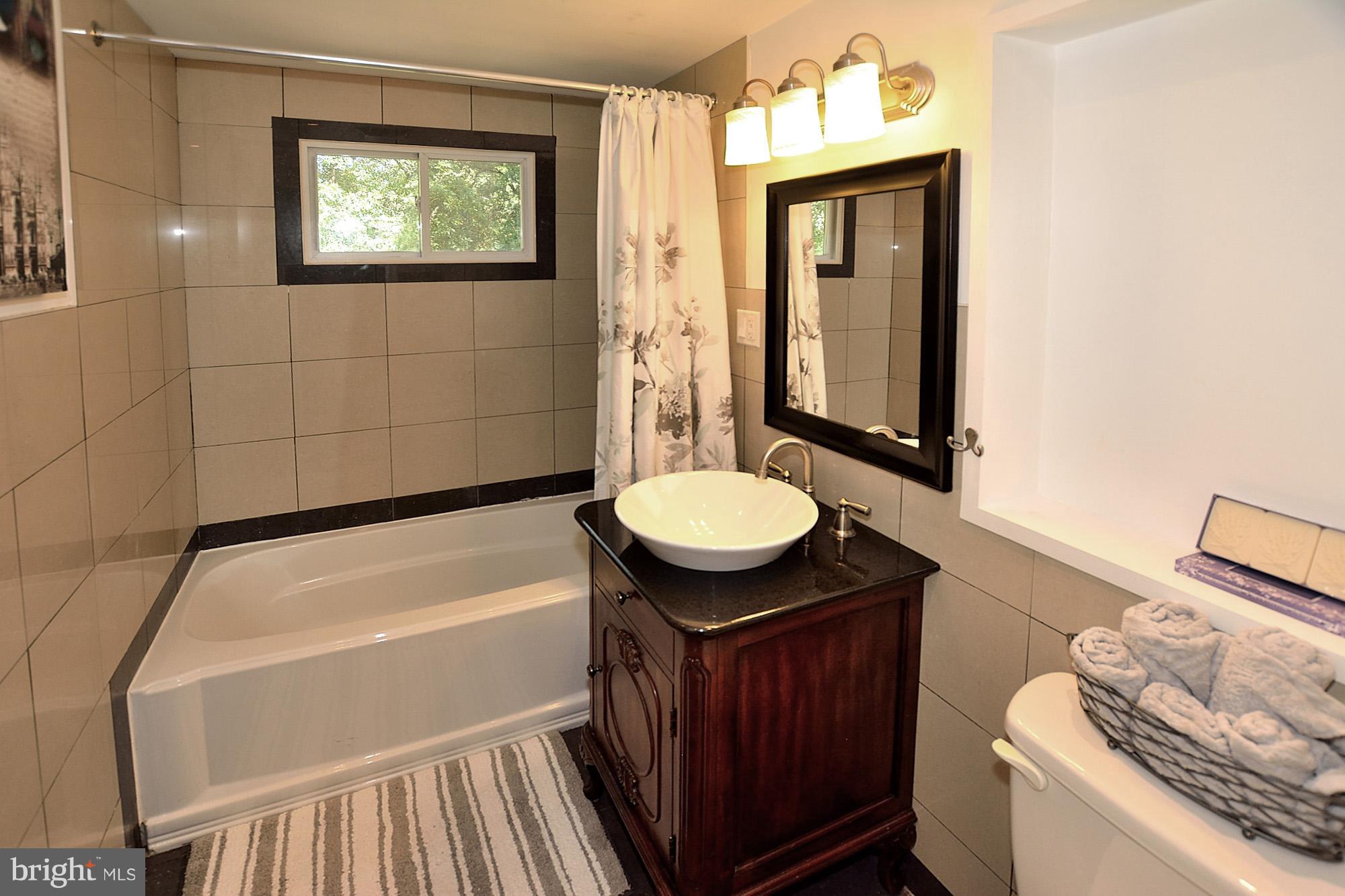 KINGS PARK WEST - Residential