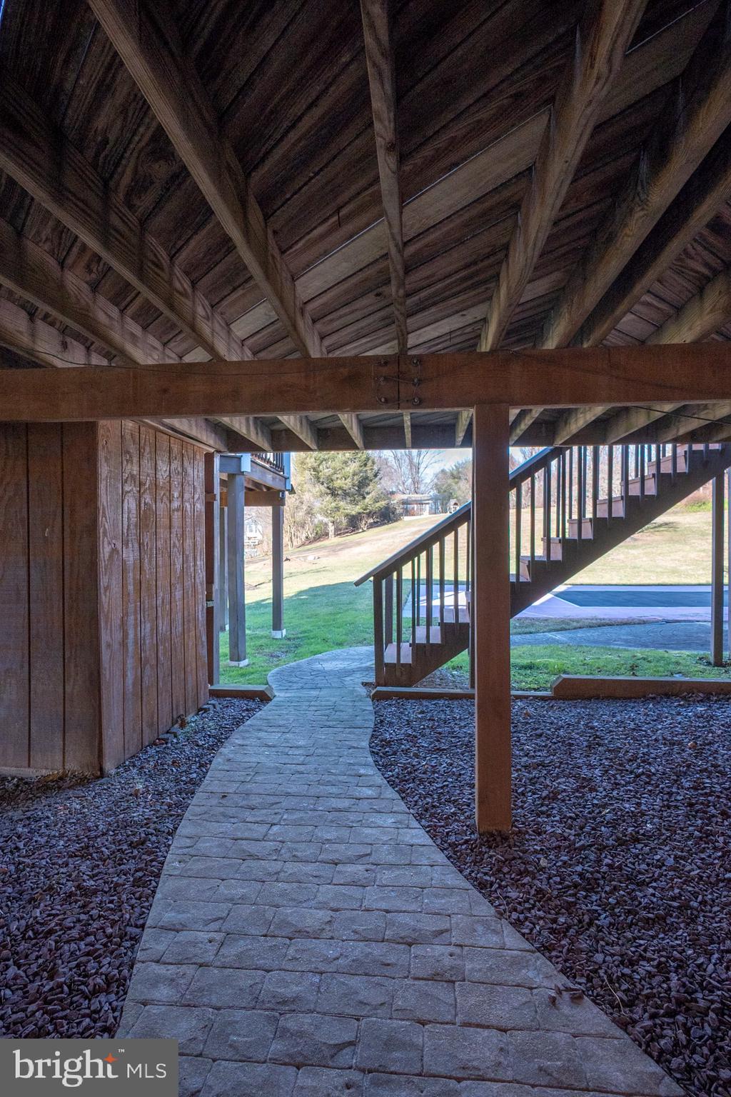 GUM SPRINGS FARM - Residential Lease