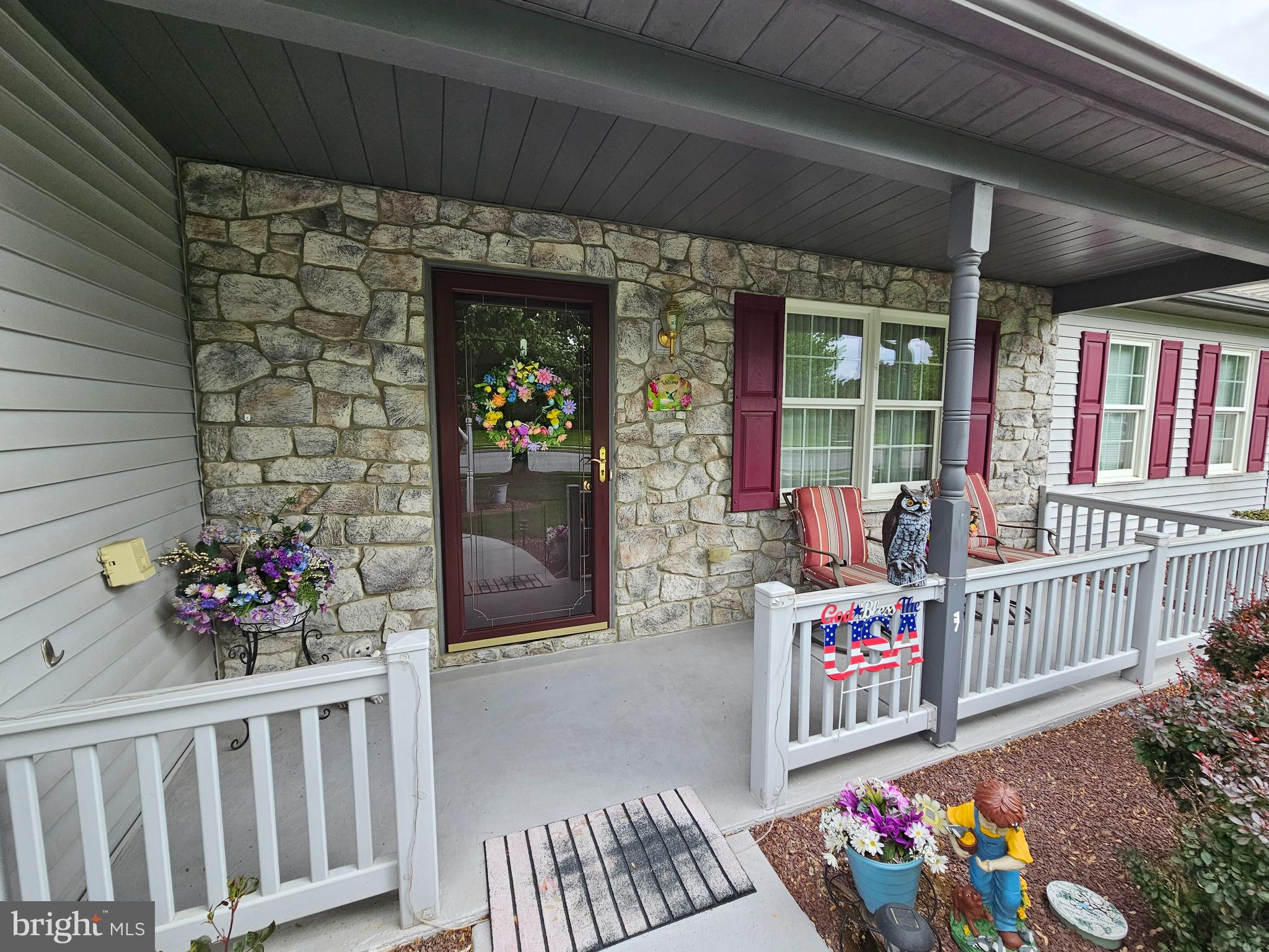 122 ARBOR DRIVE