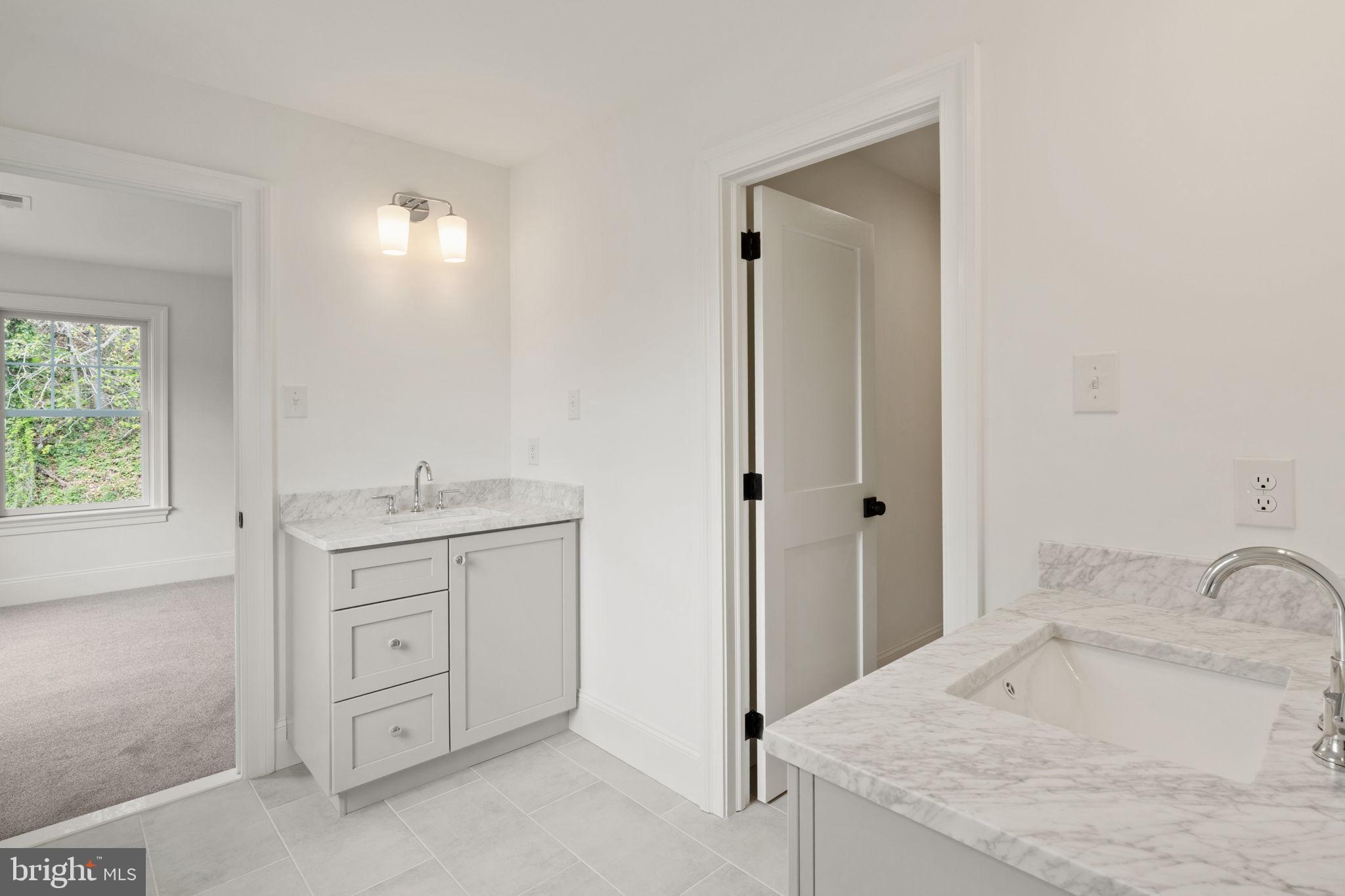 NARBERTH - Residential