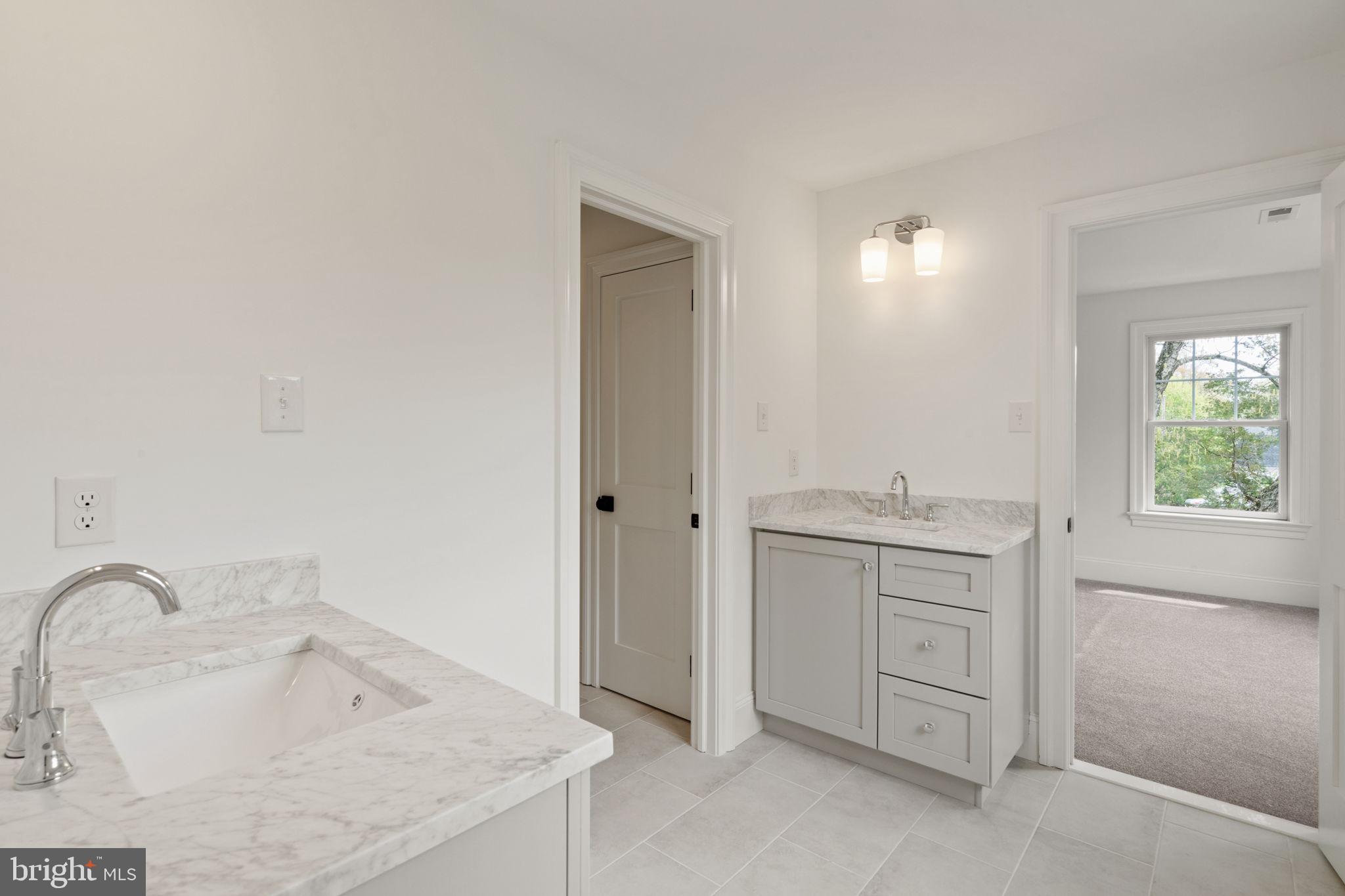 NARBERTH - Residential