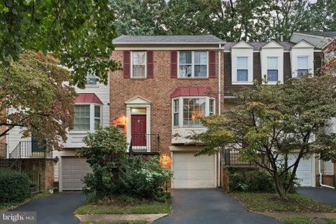 Photo of 12222 Apple Orchard Court, FAIRFAX, VA 22033 (MLS # VAFX2346606)