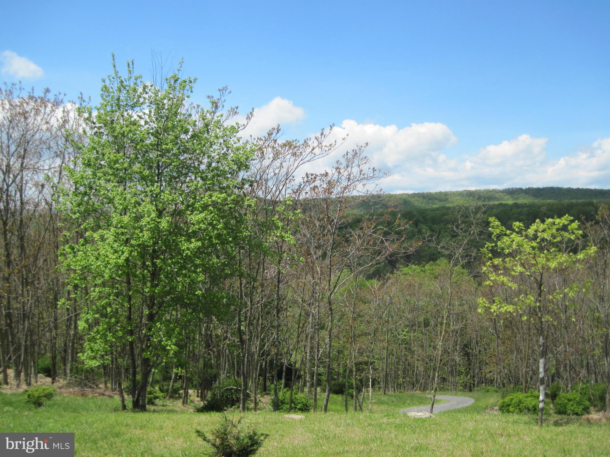 RIVER RIDGE - Residential