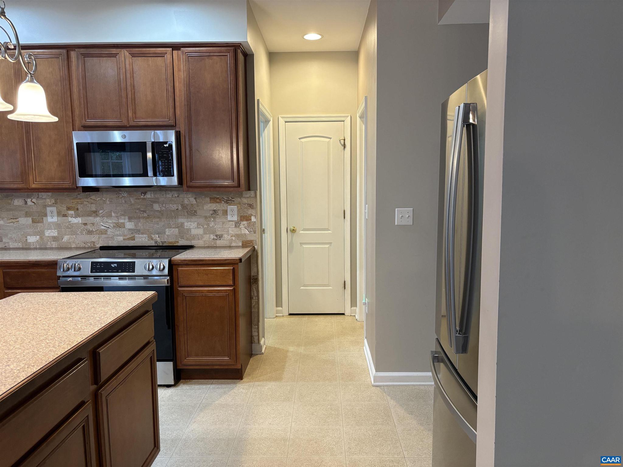 PREDDY CREEK - Residential Lease