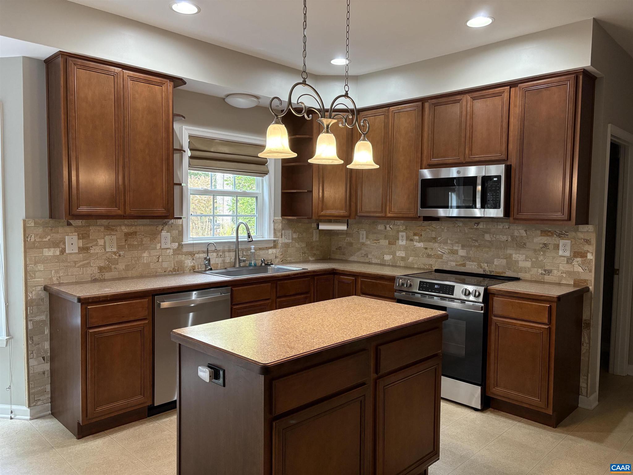 PREDDY CREEK - Residential Lease