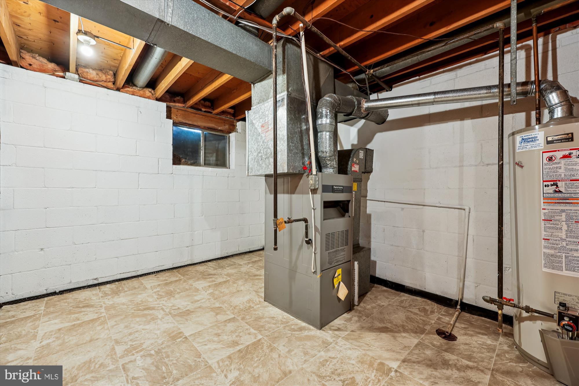 BEL PRE WOODS - Residential