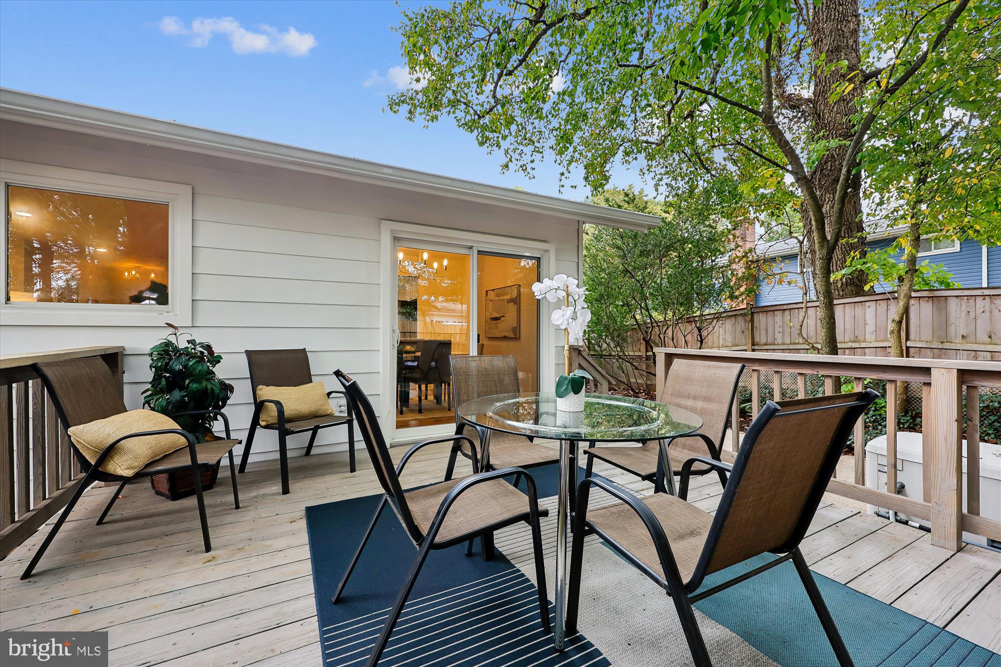 BEL PRE WOODS - Residential