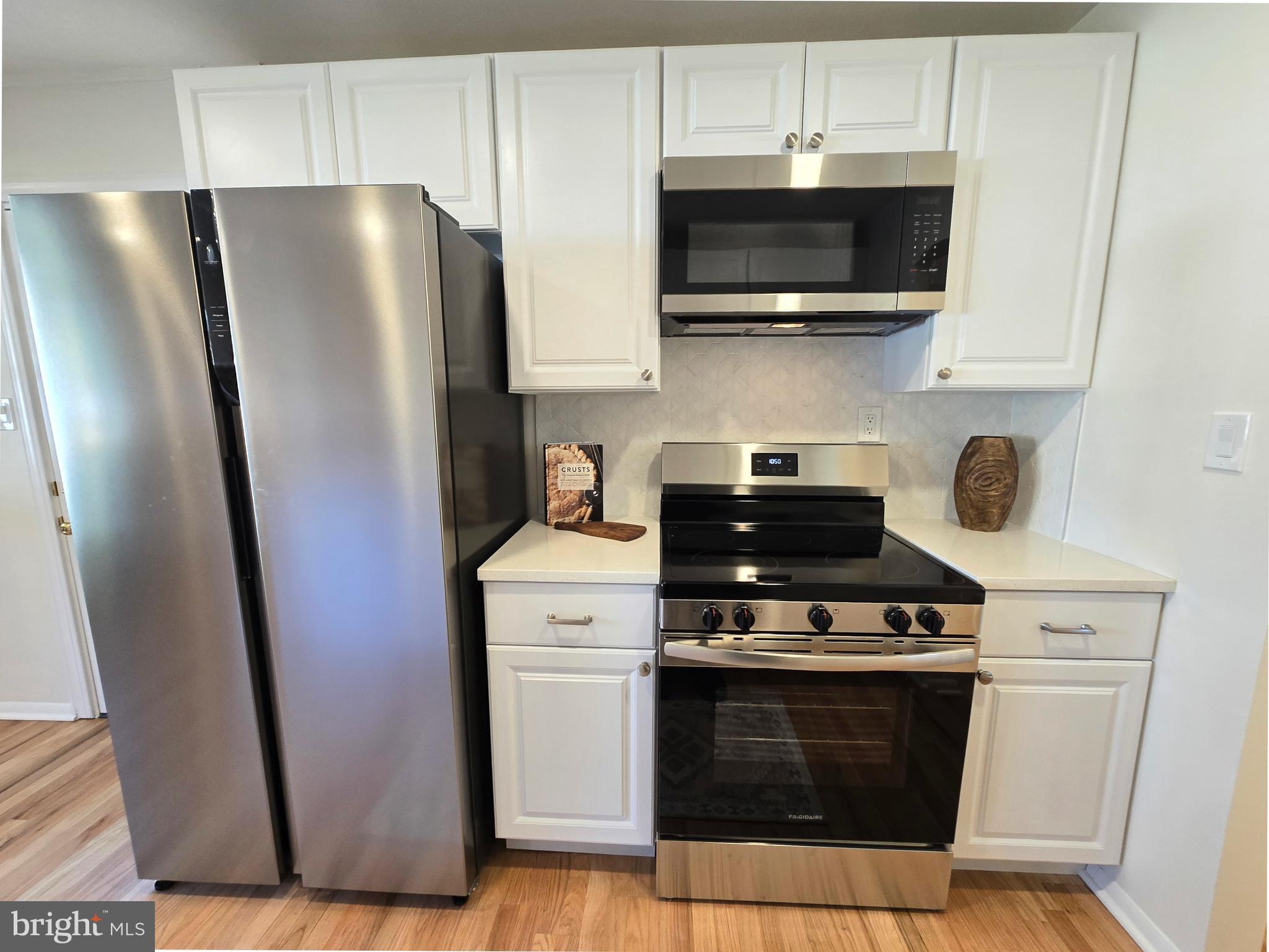 BEL PRE WOODS - Residential