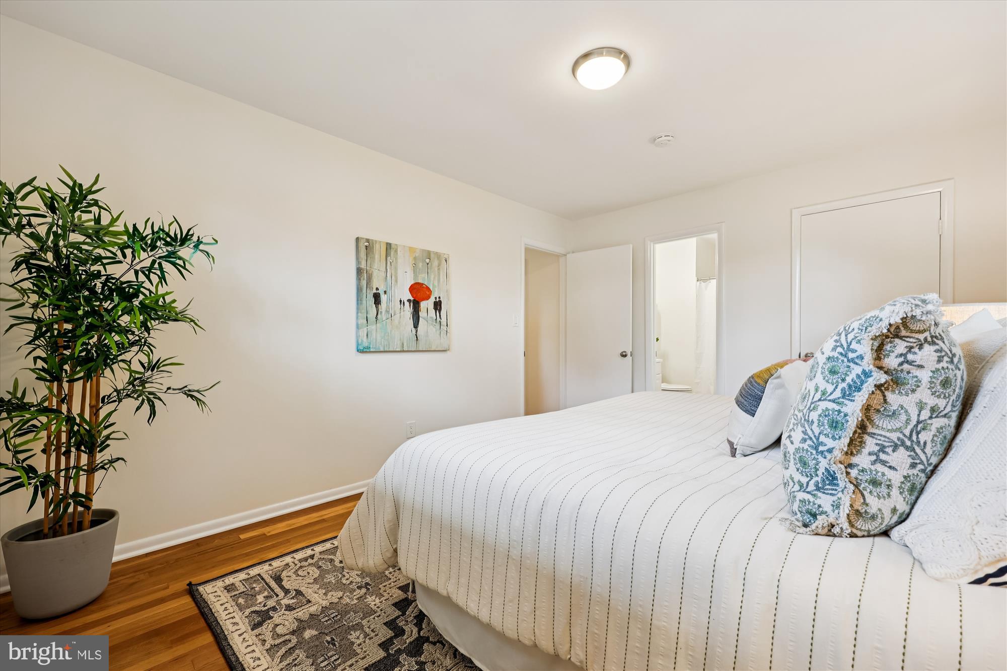 BEL PRE WOODS - Residential