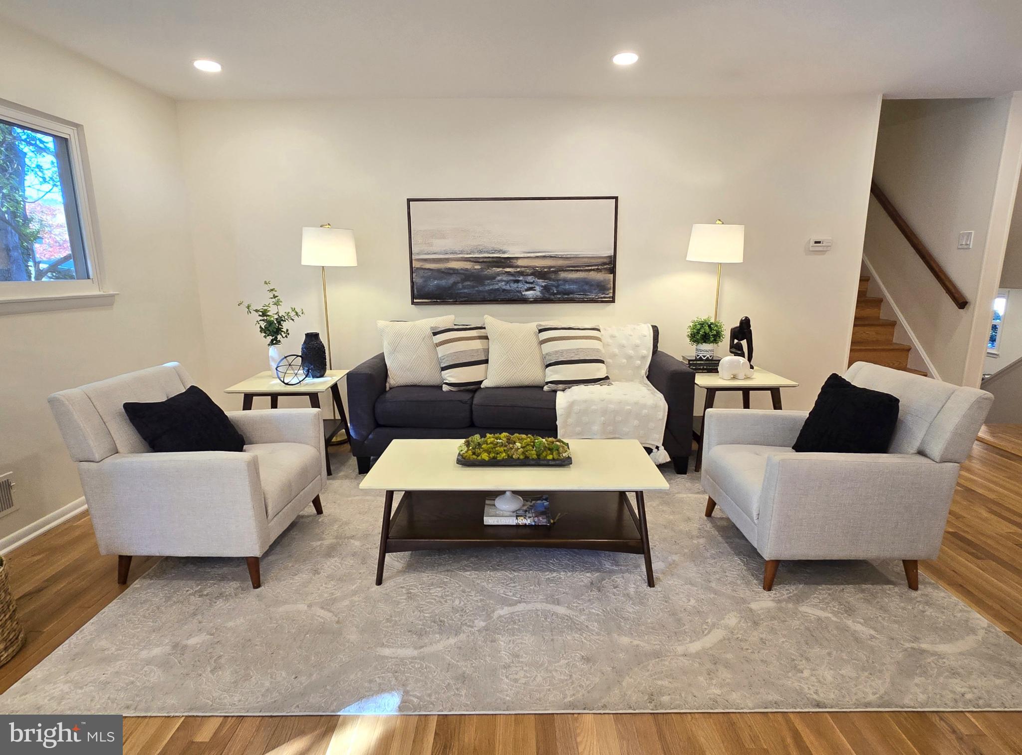 BEL PRE WOODS - Residential