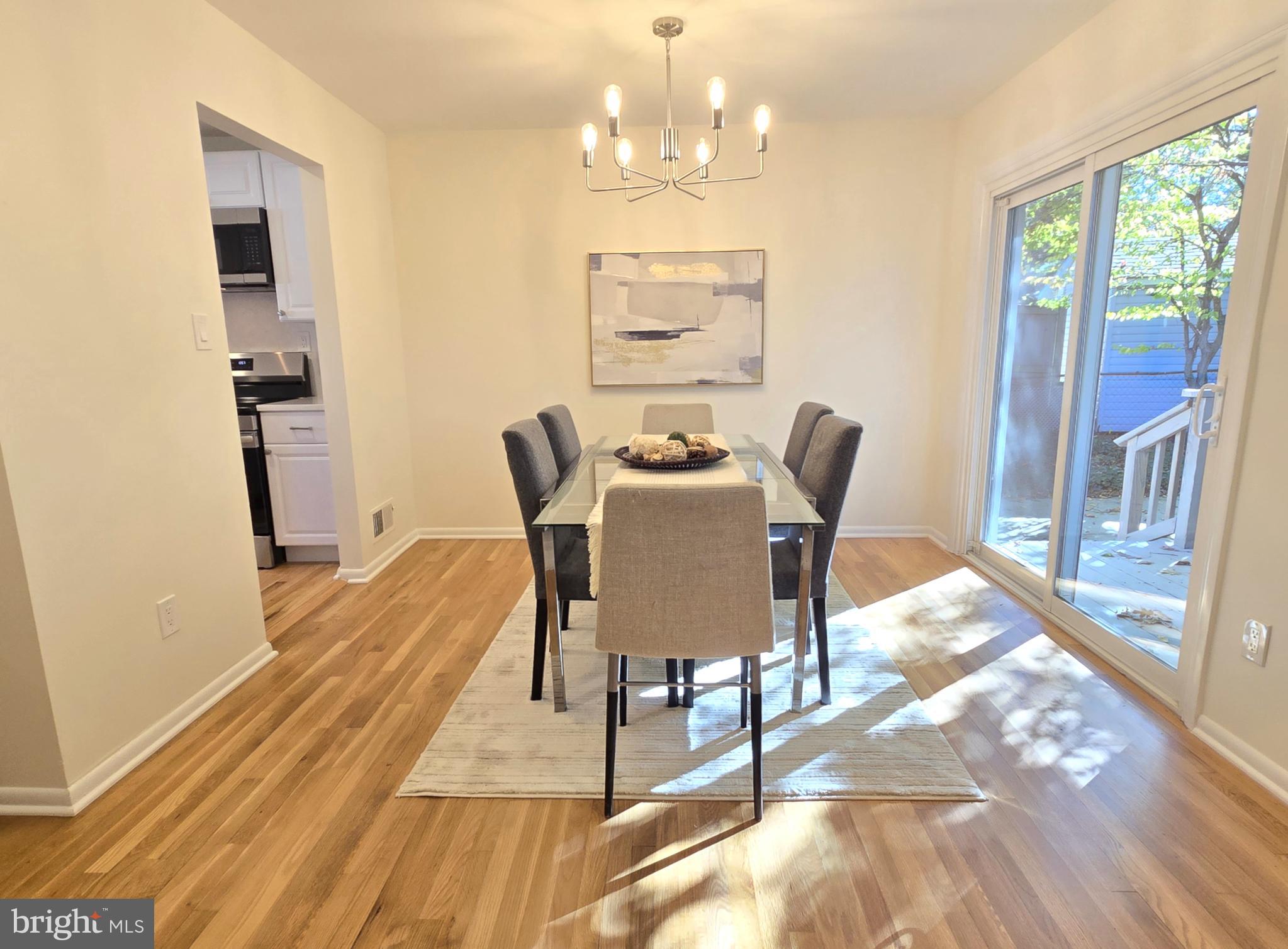 BEL PRE WOODS - Residential