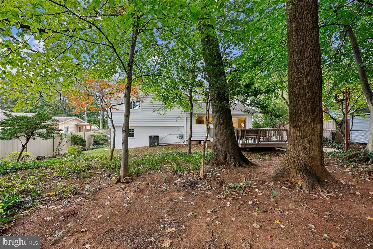 BEL PRE WOODS - Residential