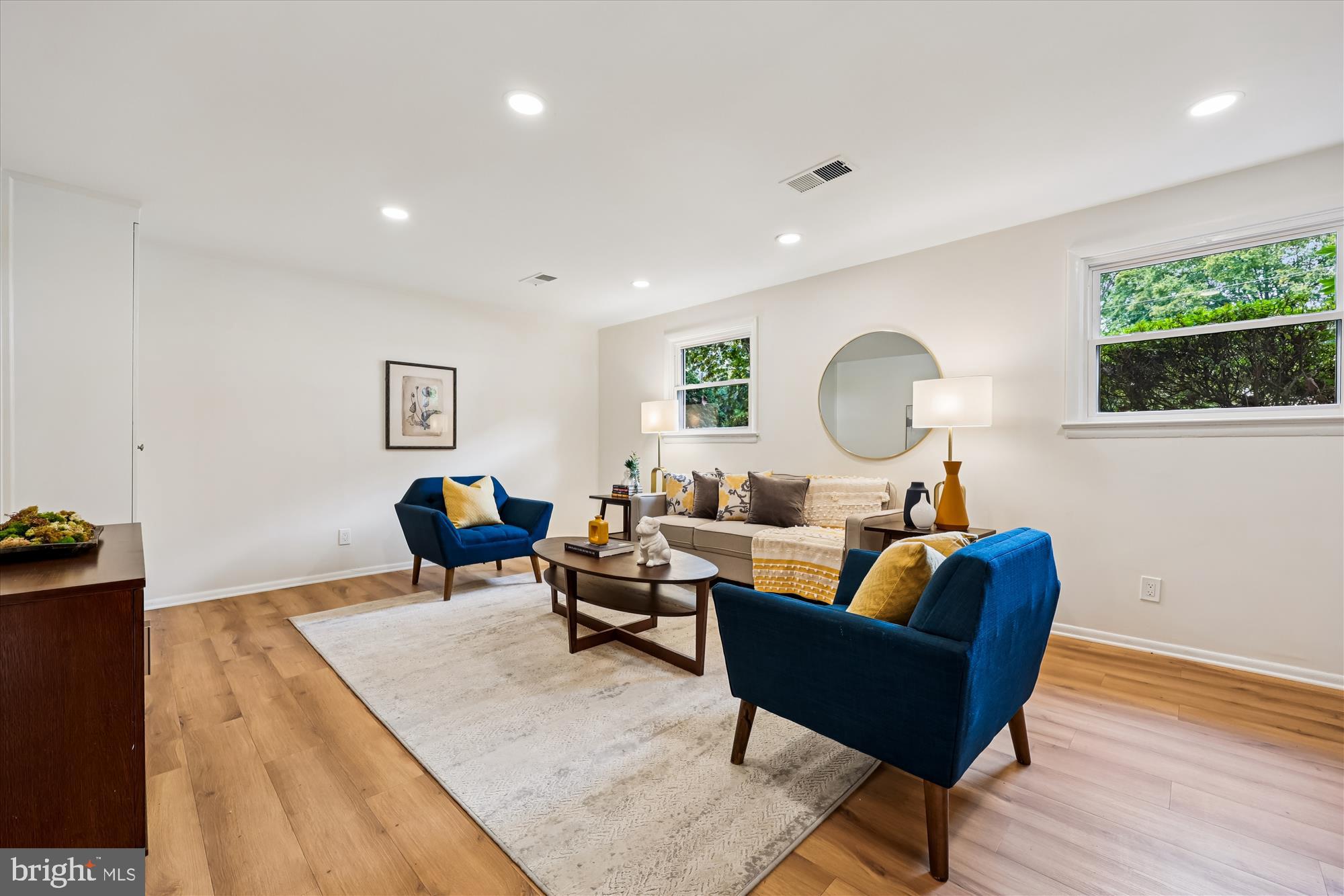 BEL PRE WOODS - Residential