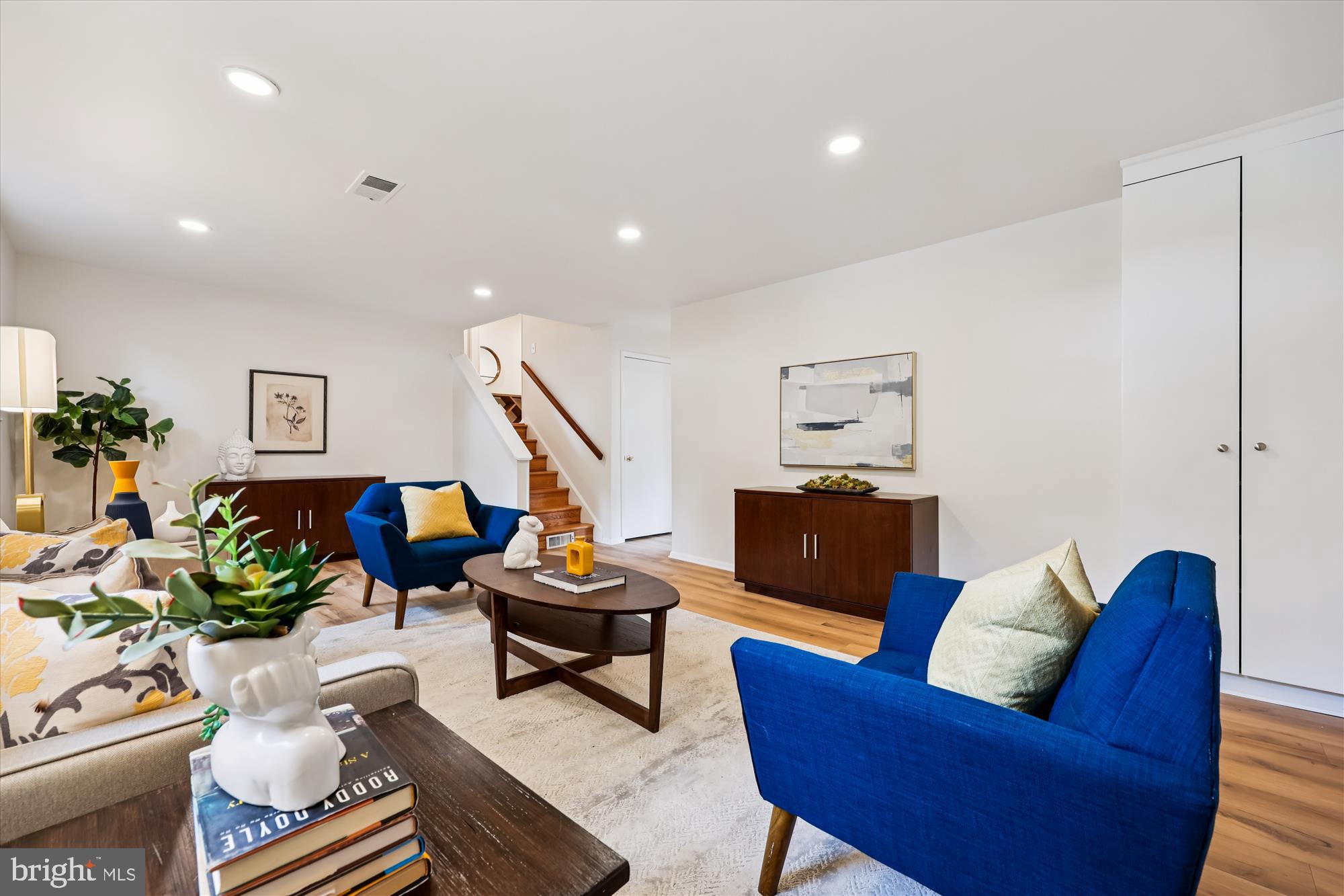 BEL PRE WOODS - Residential