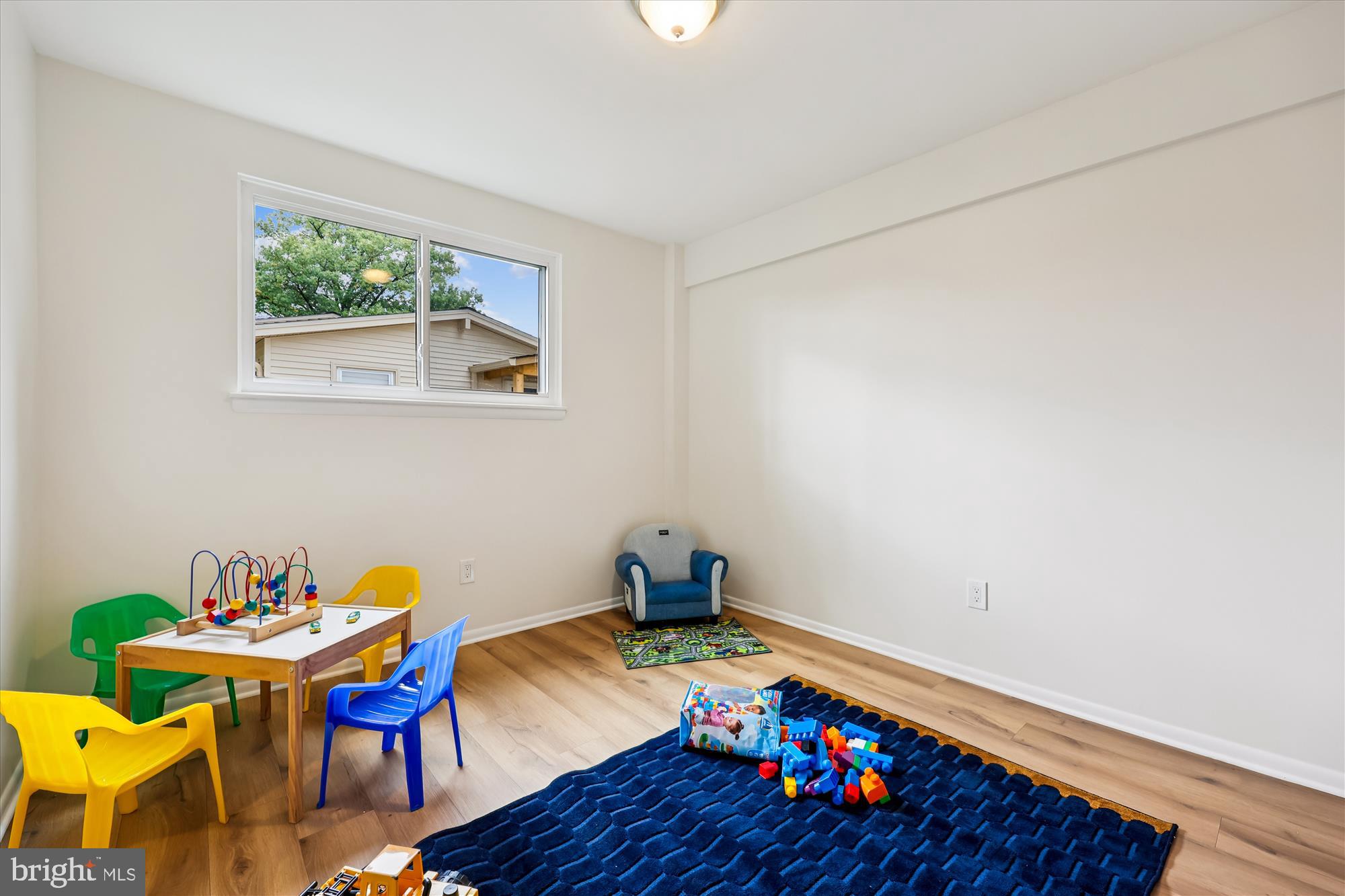 BEL PRE WOODS - Residential