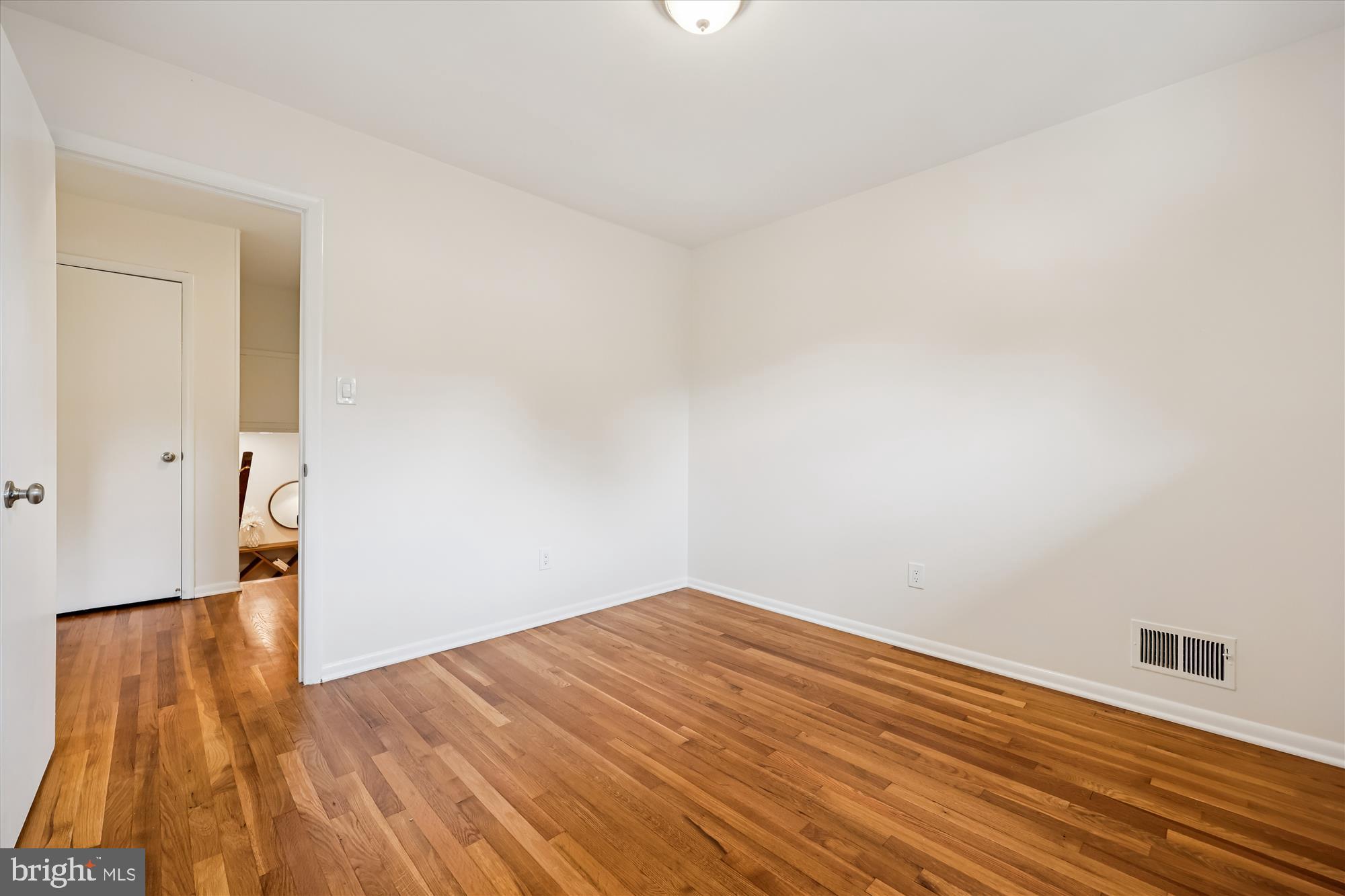 BEL PRE WOODS - Residential