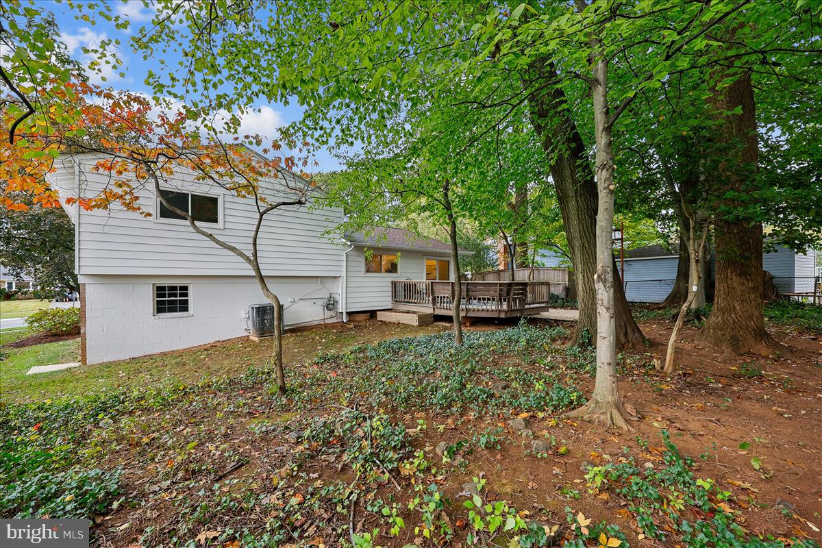 BEL PRE WOODS - Residential